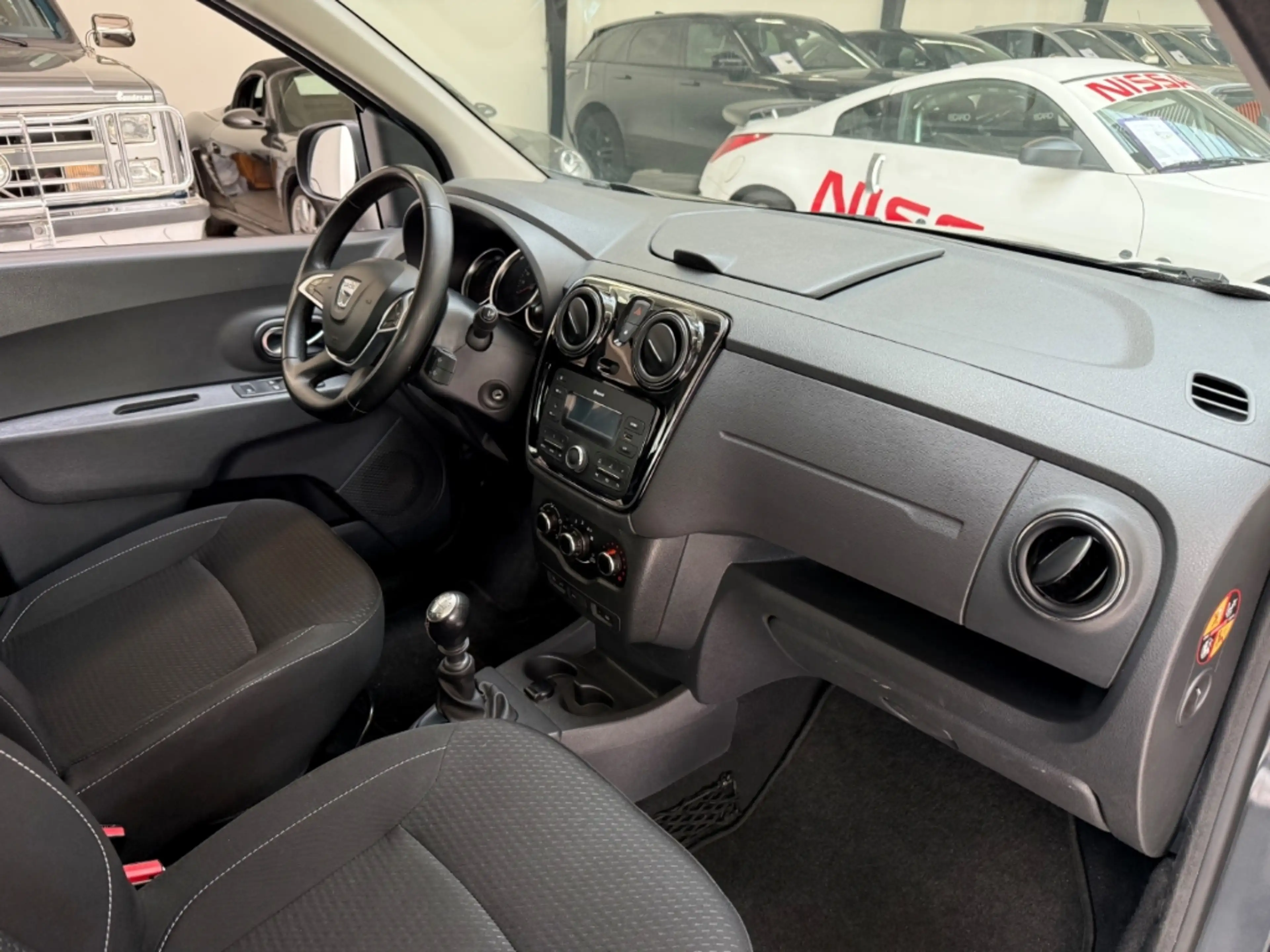Dacia Lodgy Comfort 1.Hand Temp Berganfahrass. GA Speedlimiter — photo 11