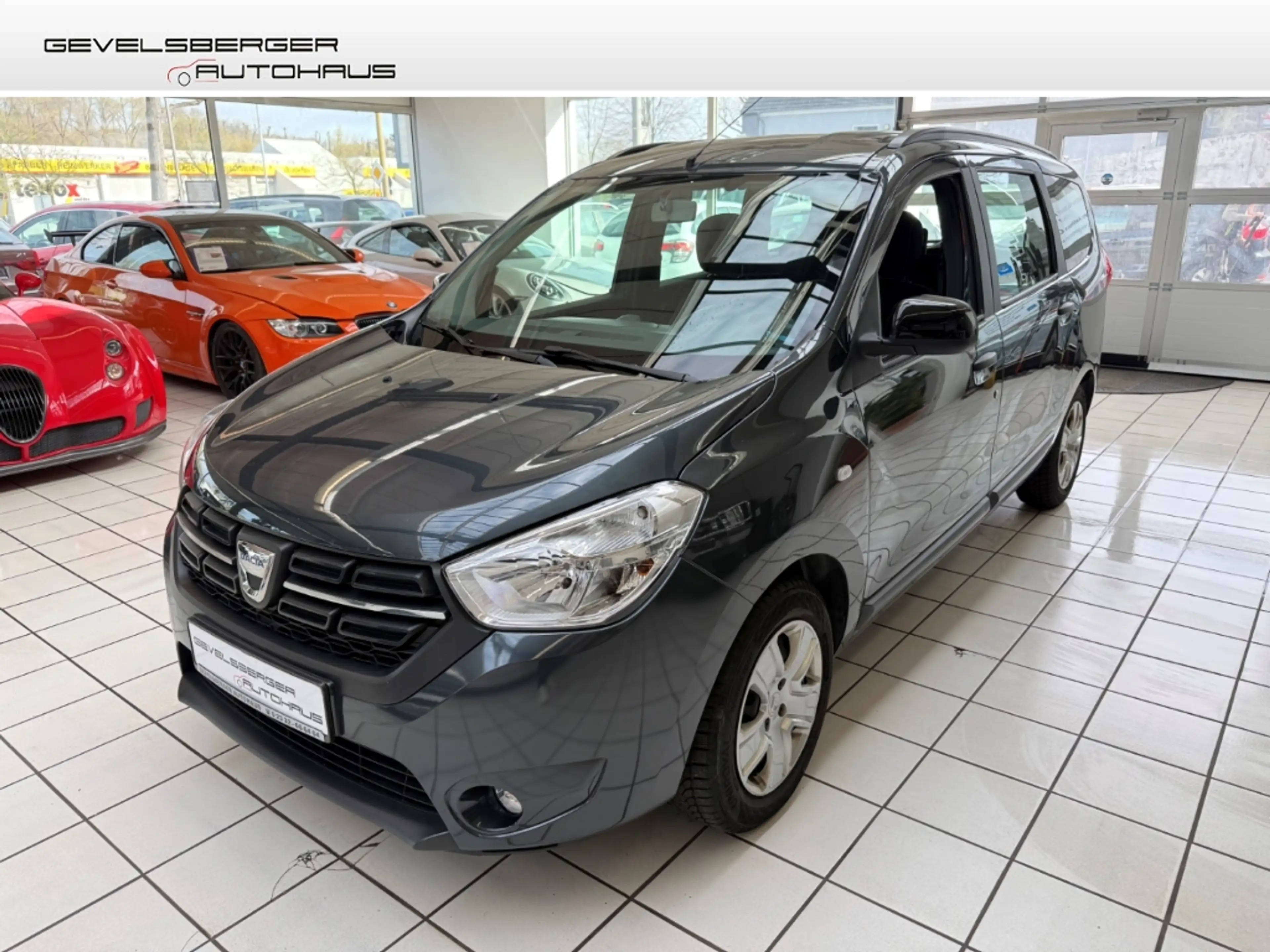 Dacia Lodgy Comfort 1.Hand Temp Berganfahrass. GA Speedlimiter