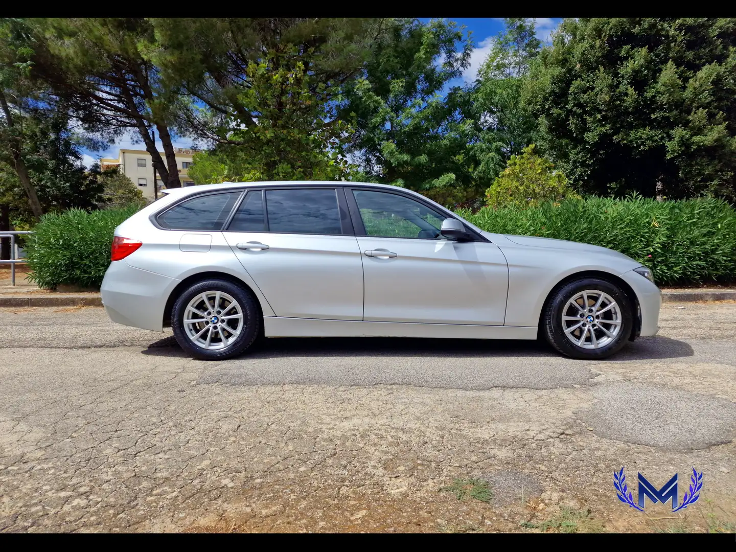 BMW 316 316d Touring Business auto Silber - 2