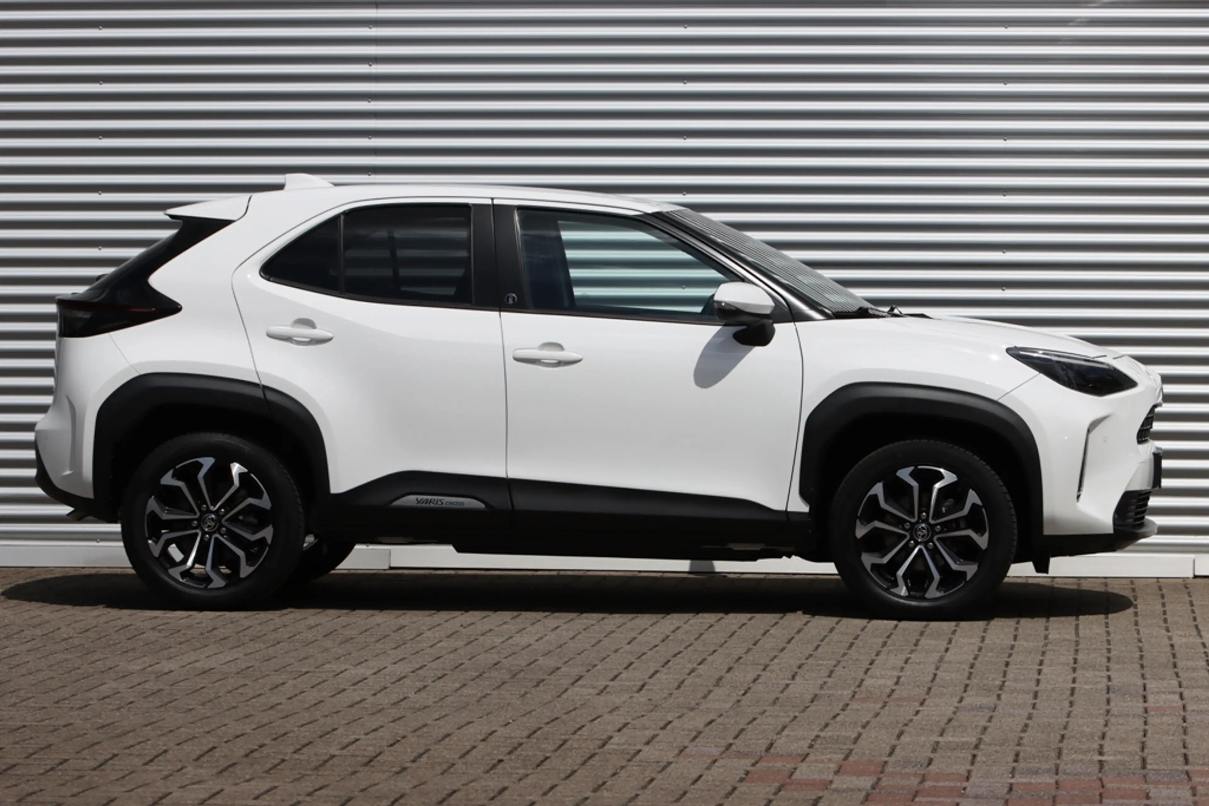 Toyota Yaris Cross 1.5 Hybrid Dynamic Safety + Winter-Pakket — photo 3