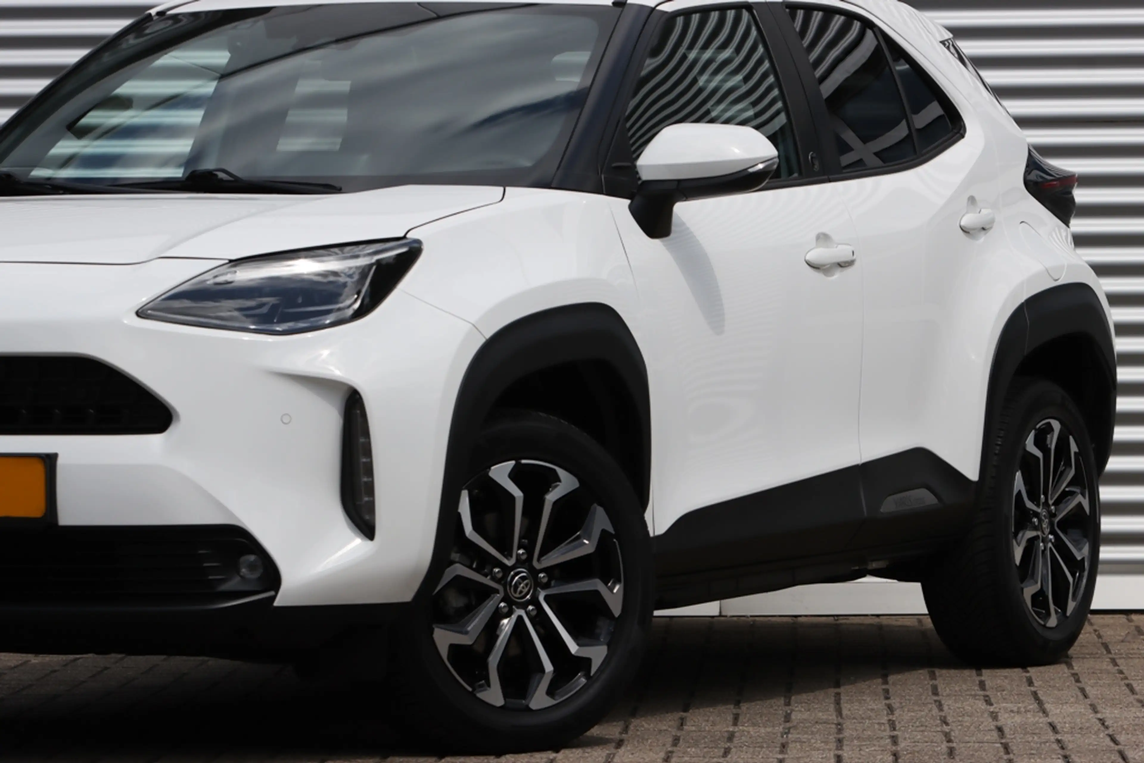 Toyota Yaris Cross 1.5 Hybrid Dynamic Safety + Winter-Pakket — photo 6