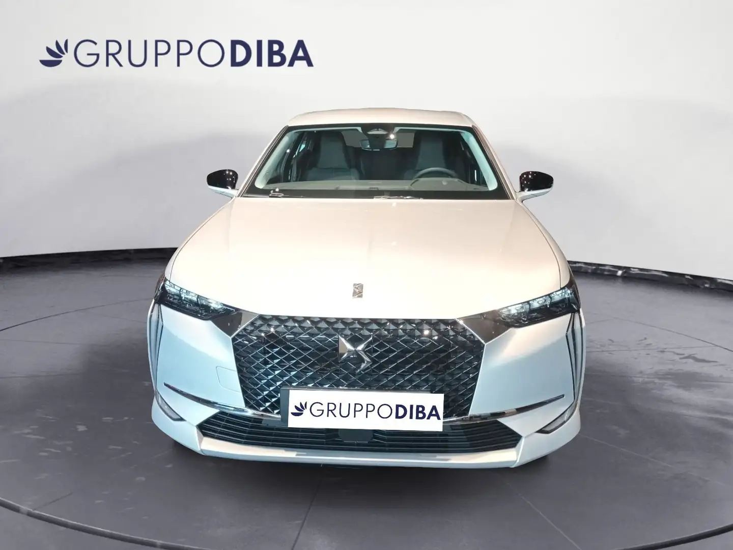 DS Automobiles DS 4 Modello: 1SD4 BlueHDi 130cv Bastille Business Argent - 2