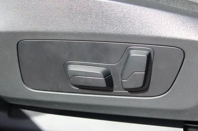 BMW X1 view 11