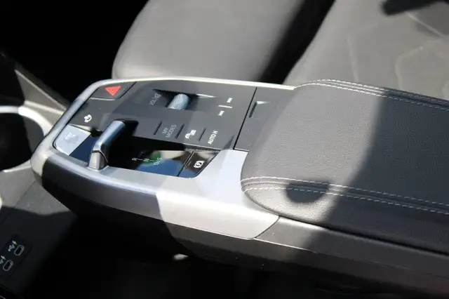 BMW X1 view 10