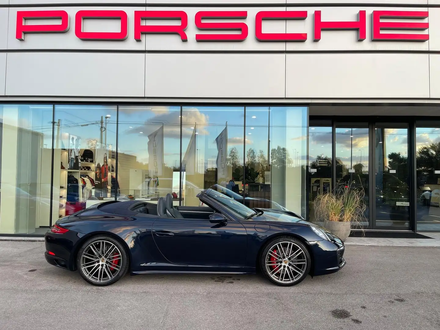 Porsche 911 911 Cabrio 3.0 Carrera 4S auto Blu/Azzurro - 2