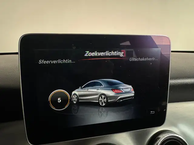 Mercedes-Benz Cla view 21