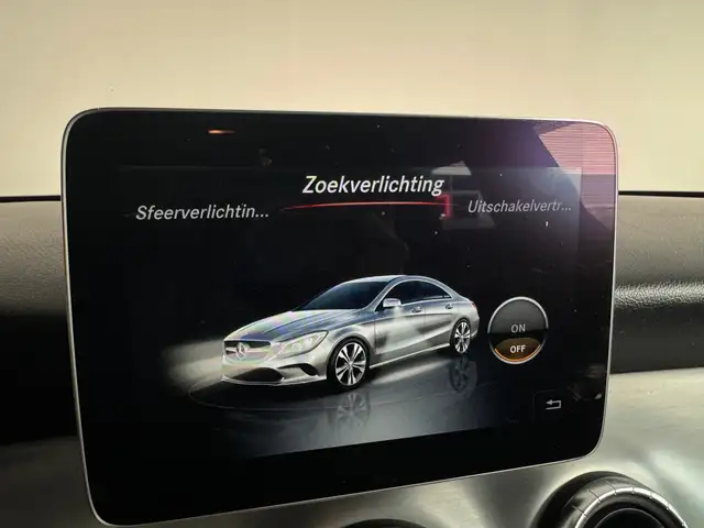 Mercedes-Benz Cla view 19