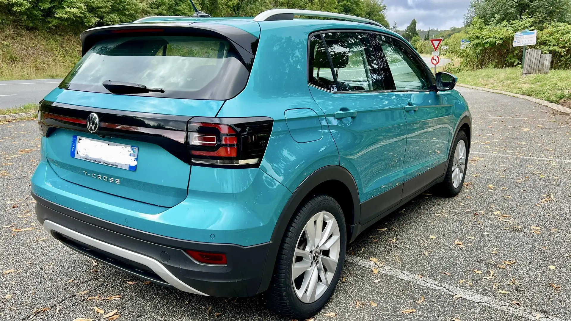 Volkswagen T-Cross CARAT TSI 110 Start/Stop DSG7 keyless ACC Carplay - 2