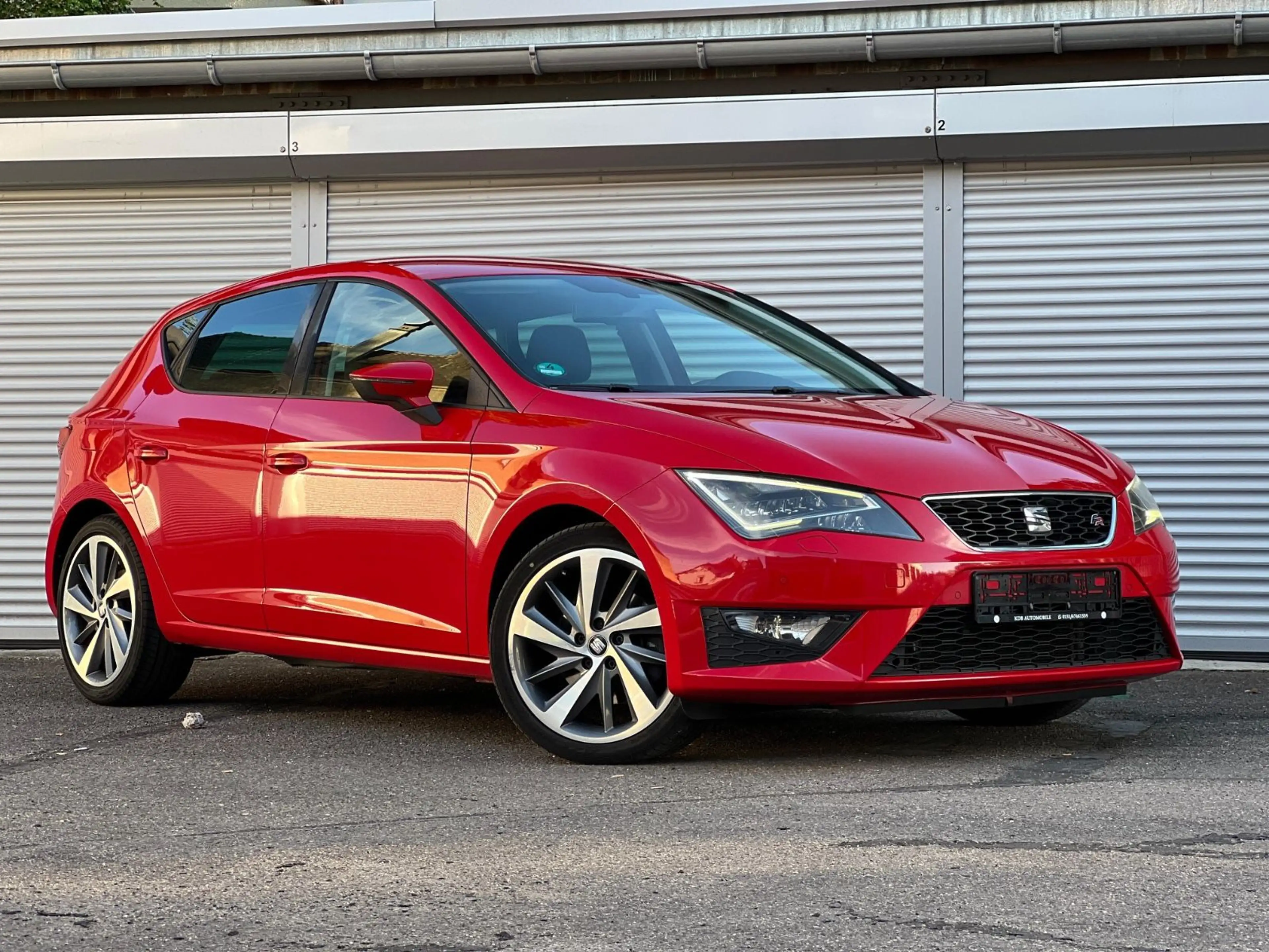 SEAT Leon Sport FR 2,0 Automatik Alcantara — photo 2