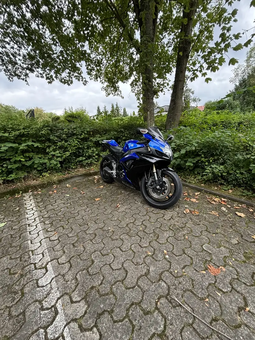 Suzuki GSX-R 600 - 1