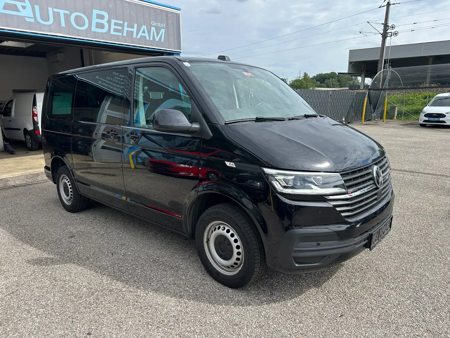 Volkswagen T6 Kombi T6.1 2.0 TDI 4Motion DSG LED-ACC-Virtual Schwarz - 2