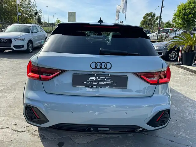Audi A1 view 13