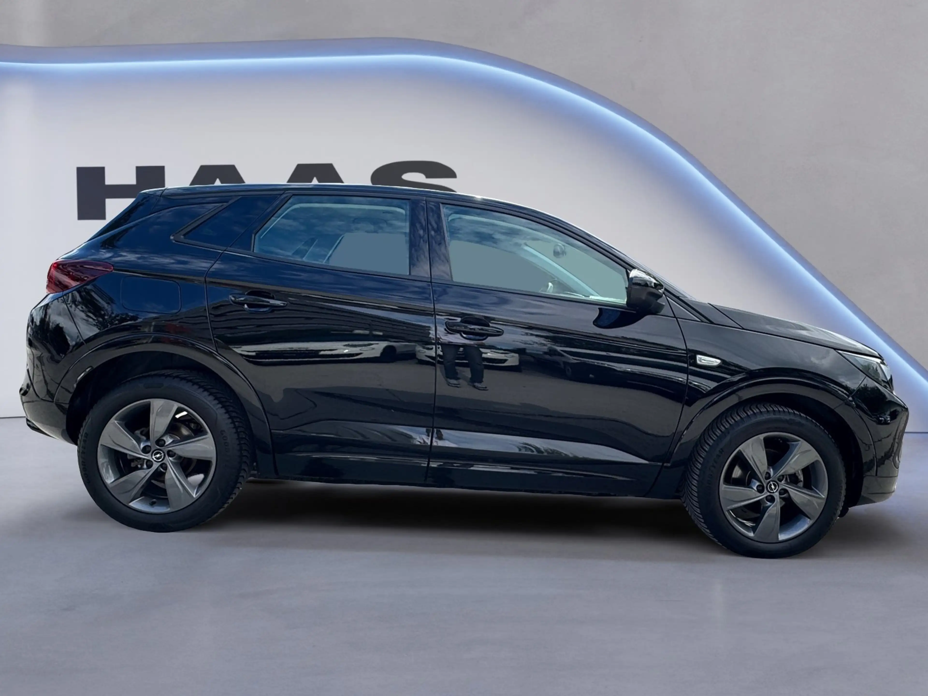 Opel Grandland 1.2 GS Line Allwetterreifen, Navi — photo 7