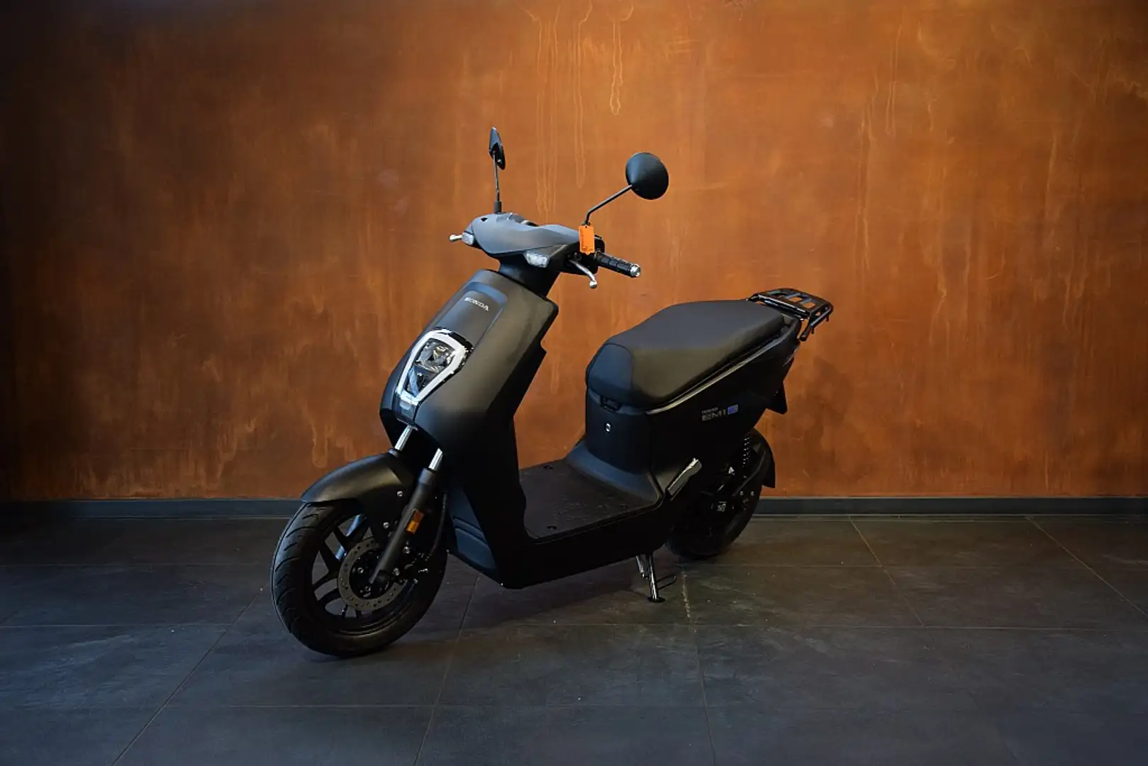 Honda EM1  Elektroroller Negro - 2