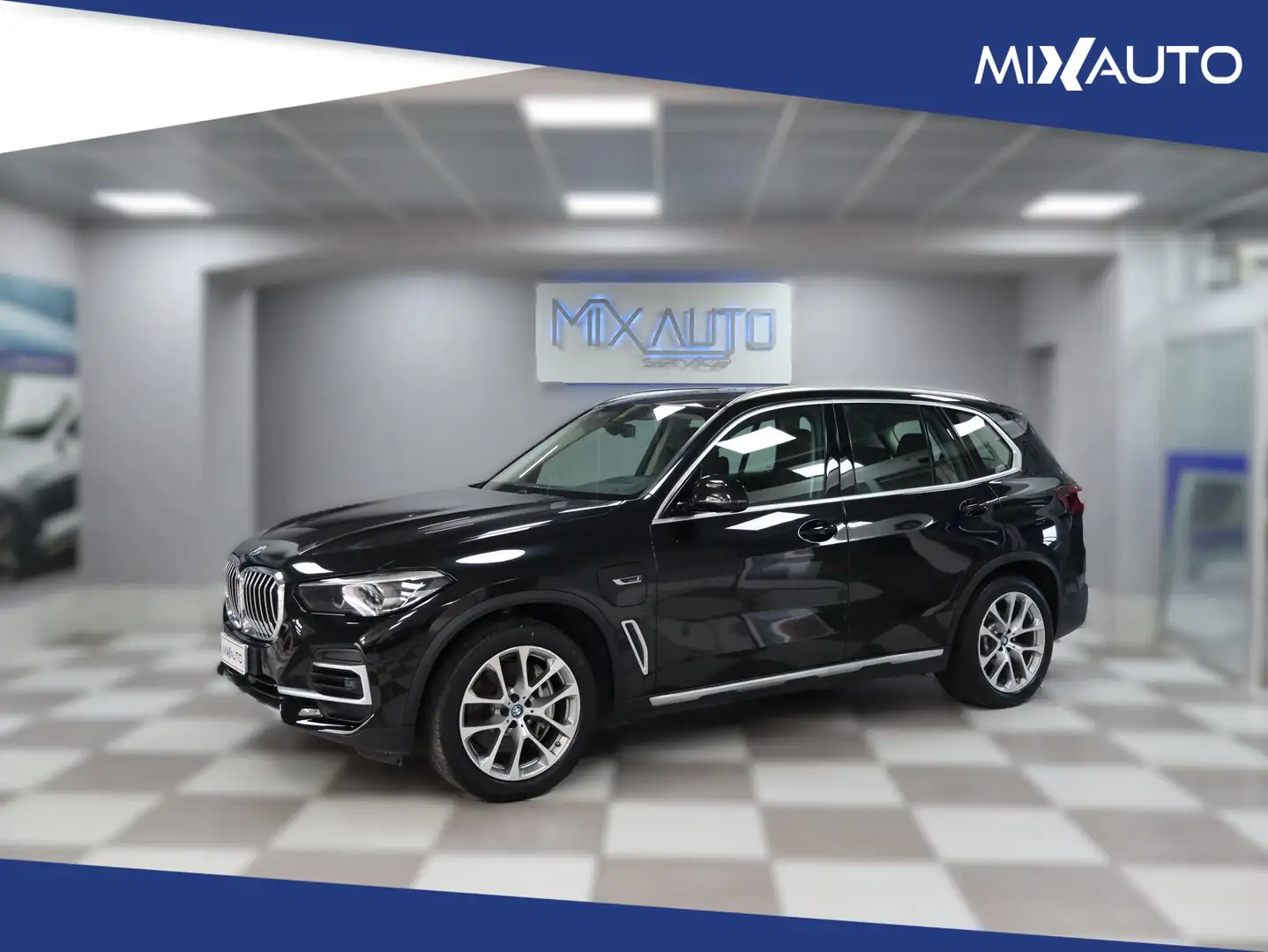 BMW X5 xDrive45e xLine AUT EU6 Nero - 1