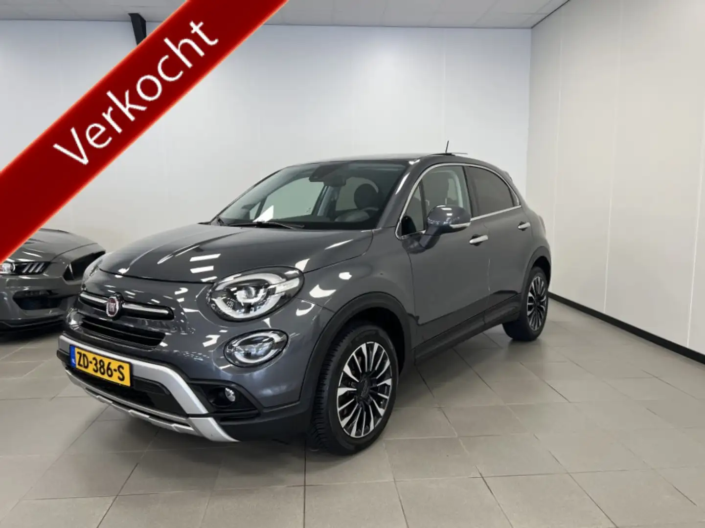 Fiat 500X Cross 1.3 GSE C. CROSS 150PK /AUTOMAAT / PANODAK / Grijs - 1