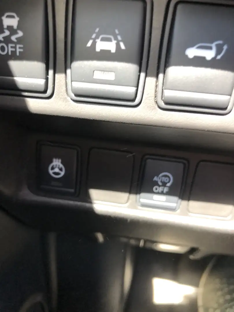 Nissan X-Trail 1 600 - 2
