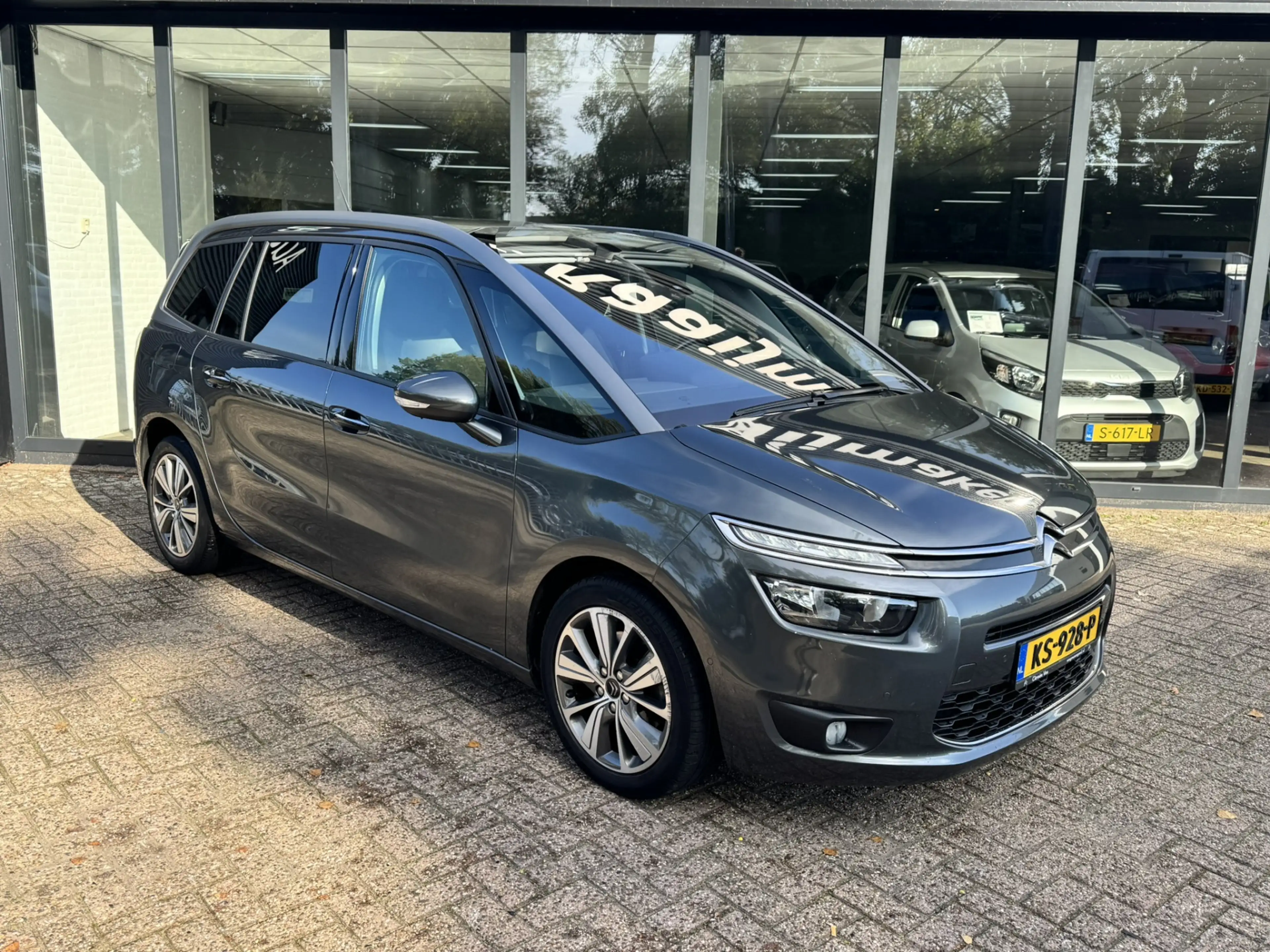 Citroen Grand C4 Picasso 2.0HDi Business*7-Persoons*Navi*Camera*EXPORT/EX.B — photo 4