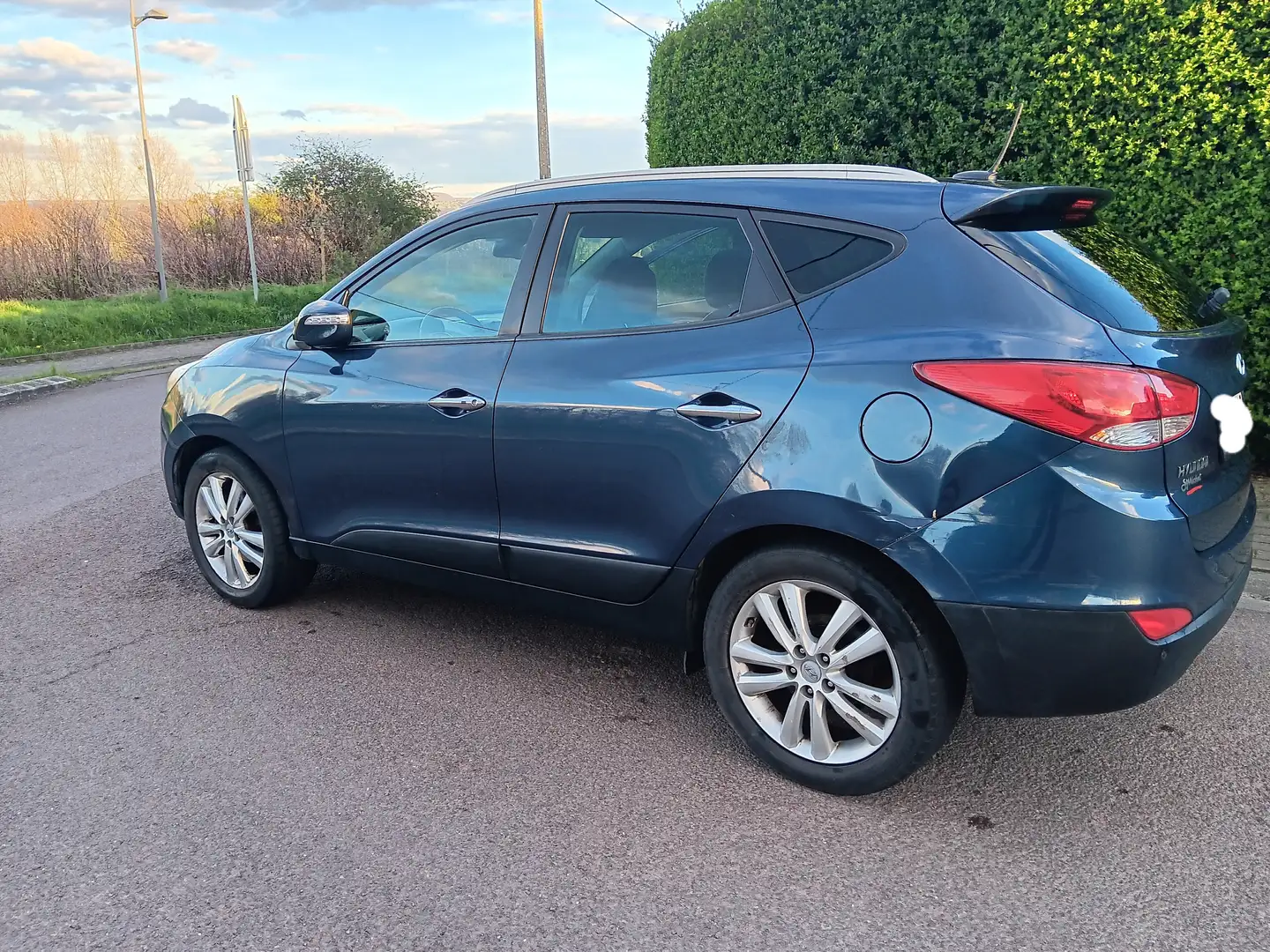 Hyundai iX35 1.7 CRDi 2WD Base DPF Blauw - 1