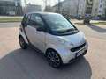 smart forTwo 451 1.0 Benzin 52kW (451.380) Schwarz - thumbnail 1