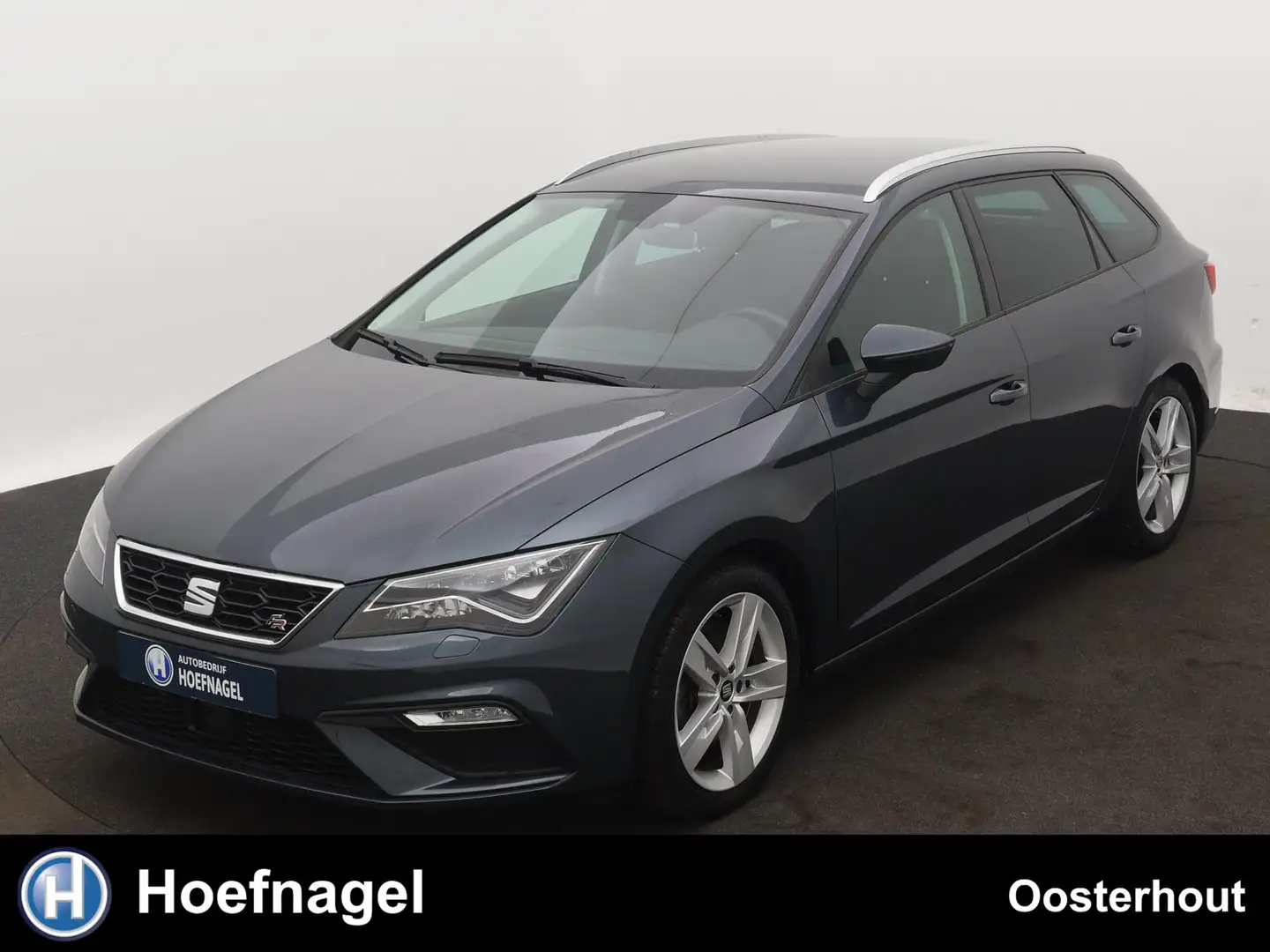 SEAT Leon ST 2.0 TSI FR Ultimate Edition Automaat | Navigati Grijs - 1