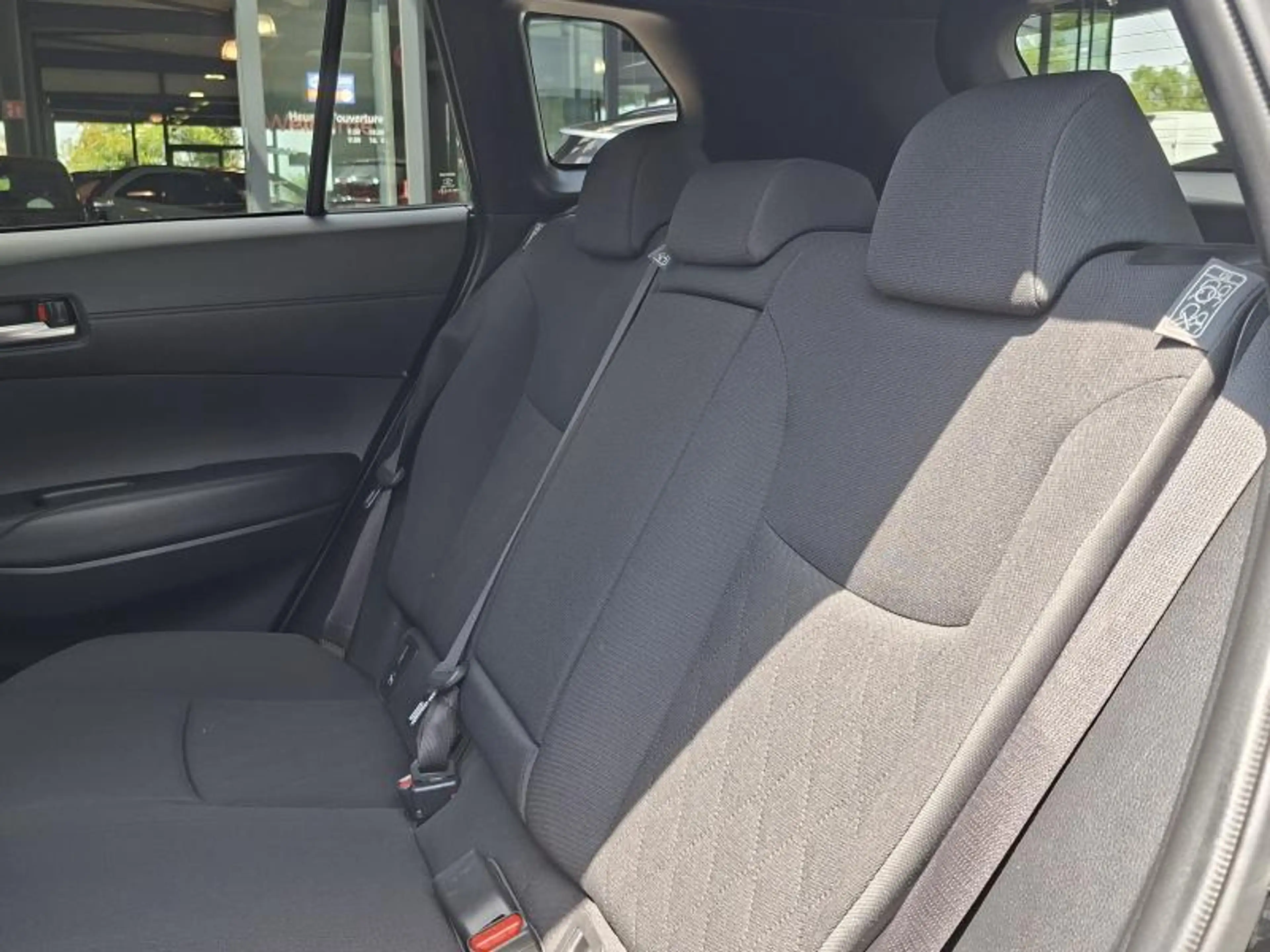 Toyota Corolla Cross STYLE — photo 11