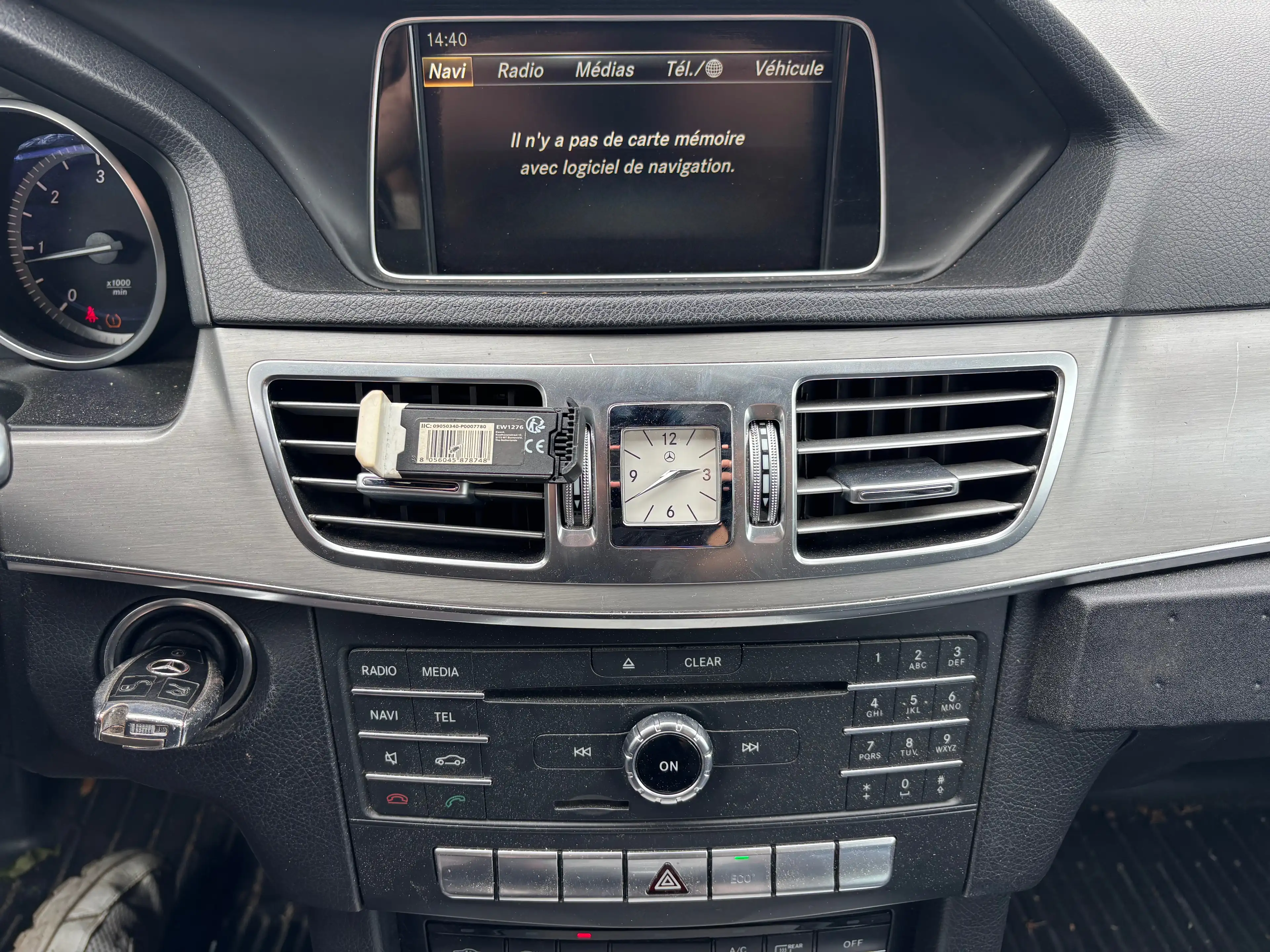 Mercedes-Benz E 200 E 200 BlueTEc — photo 12