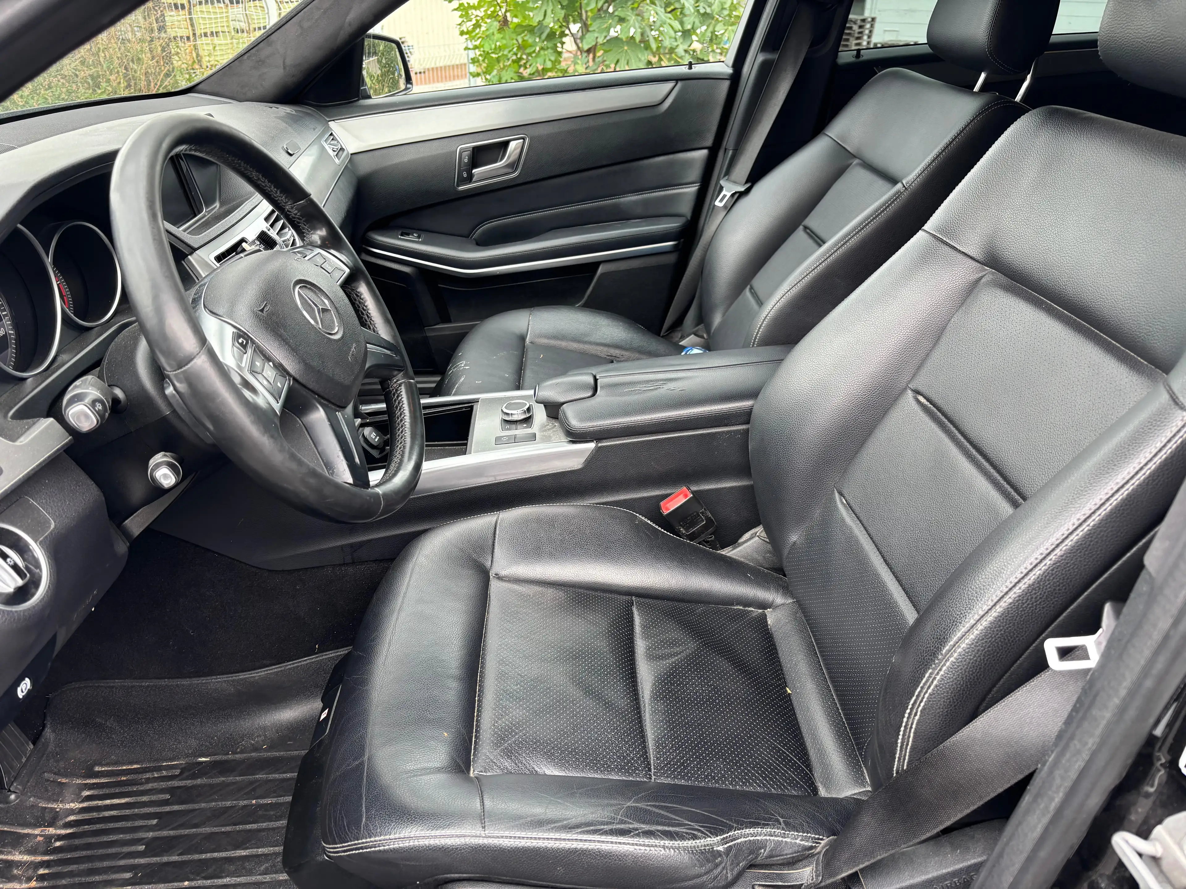 Mercedes-Benz E 200 E 200 BlueTEc — photo 10
