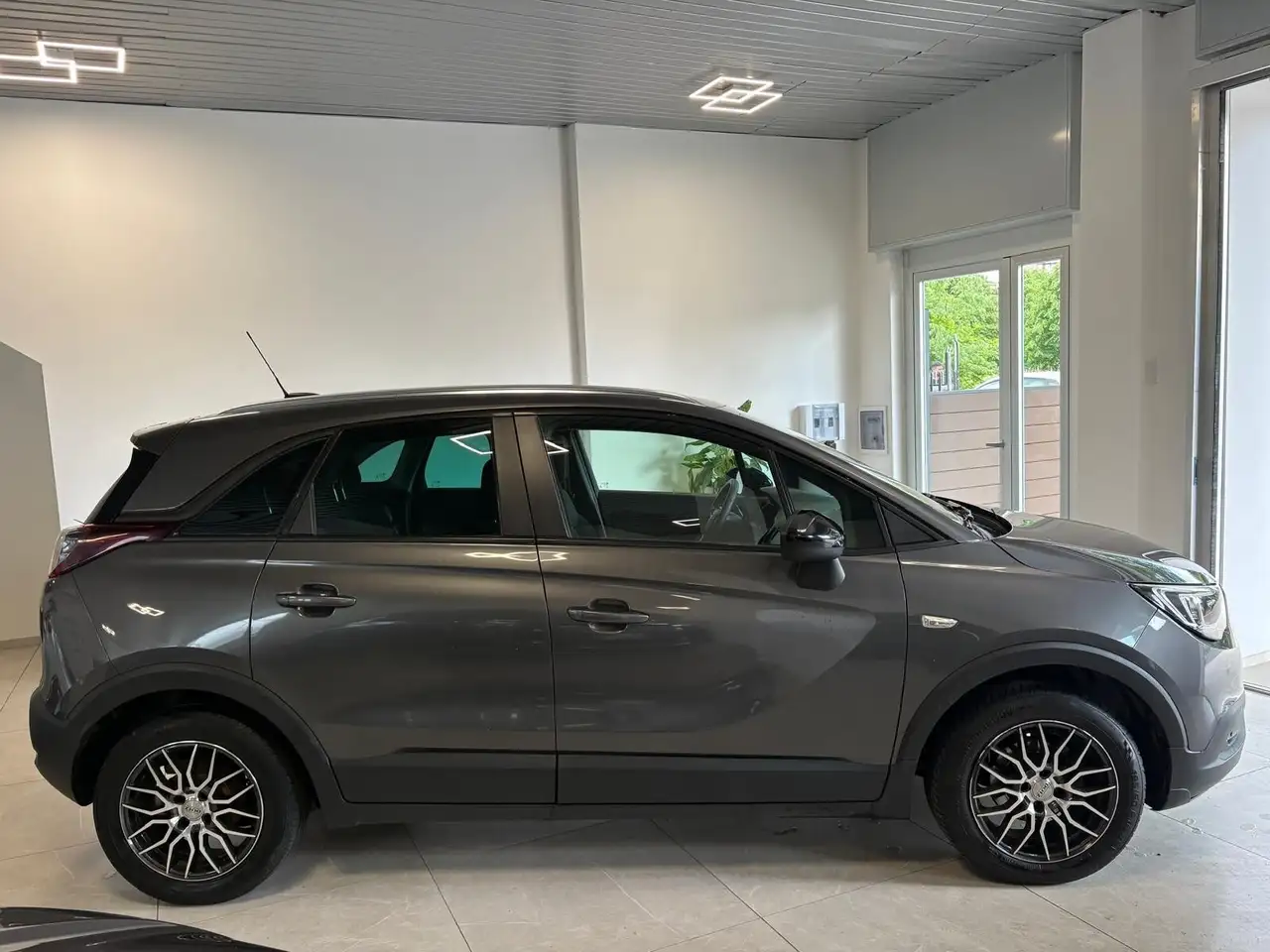Opel Crossland X 1.2 Turbo 12V 110 CV Start&Stop Innova, миниатюра 2