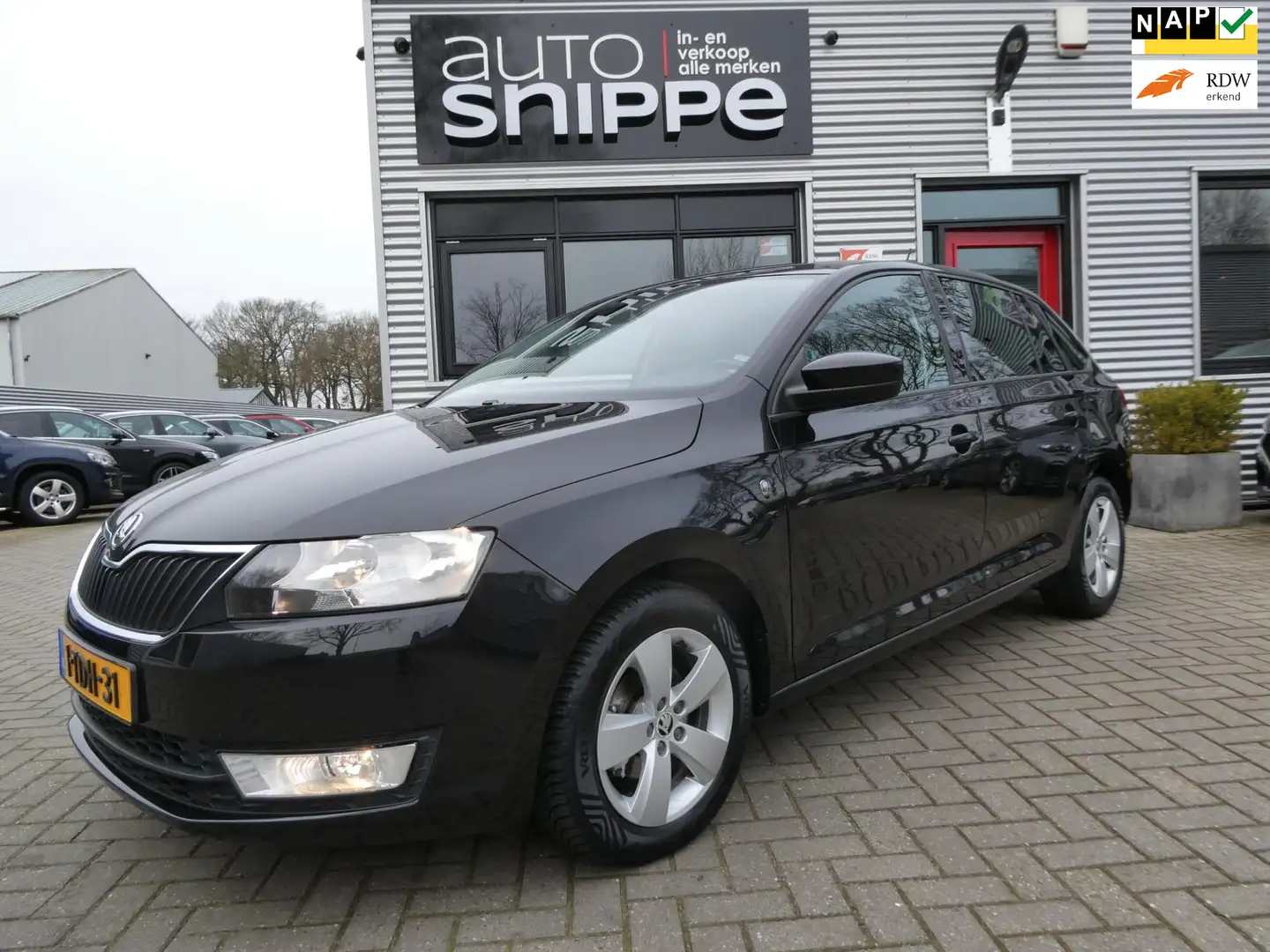 Skoda Rapid/Spaceback 1.2 TSI Greentech Ambition Businessline Pro TREKHA Schwarz - 1
