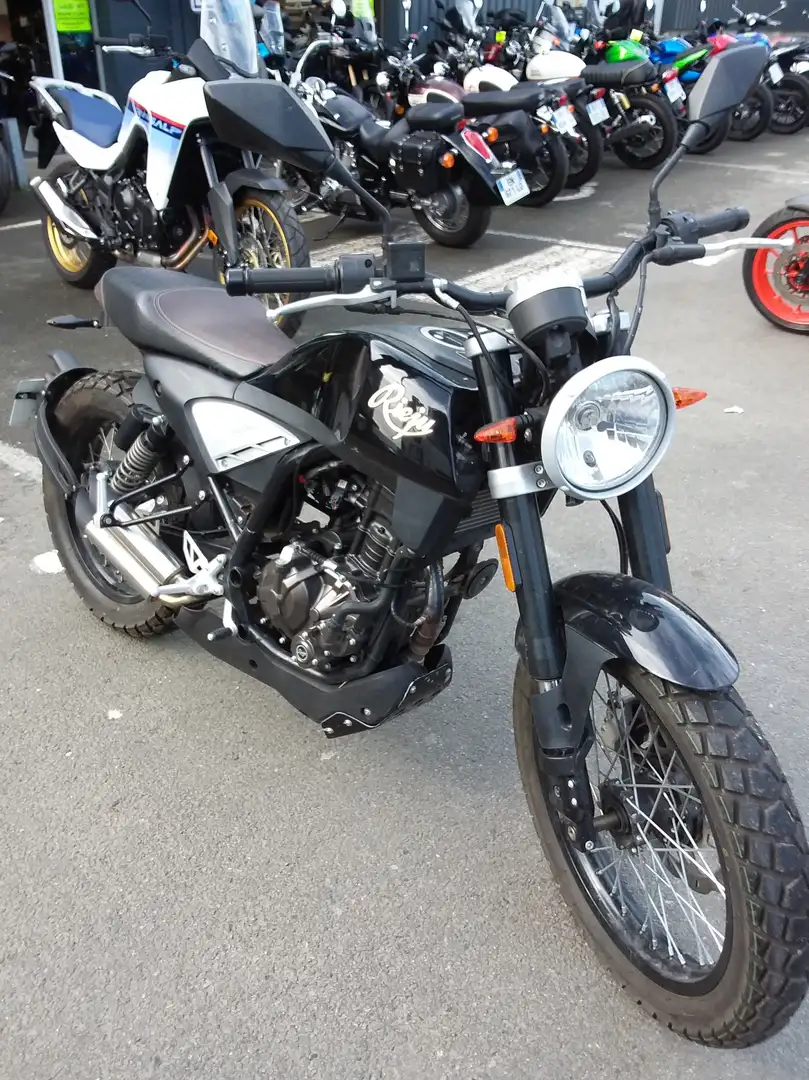 Rieju Black - 1