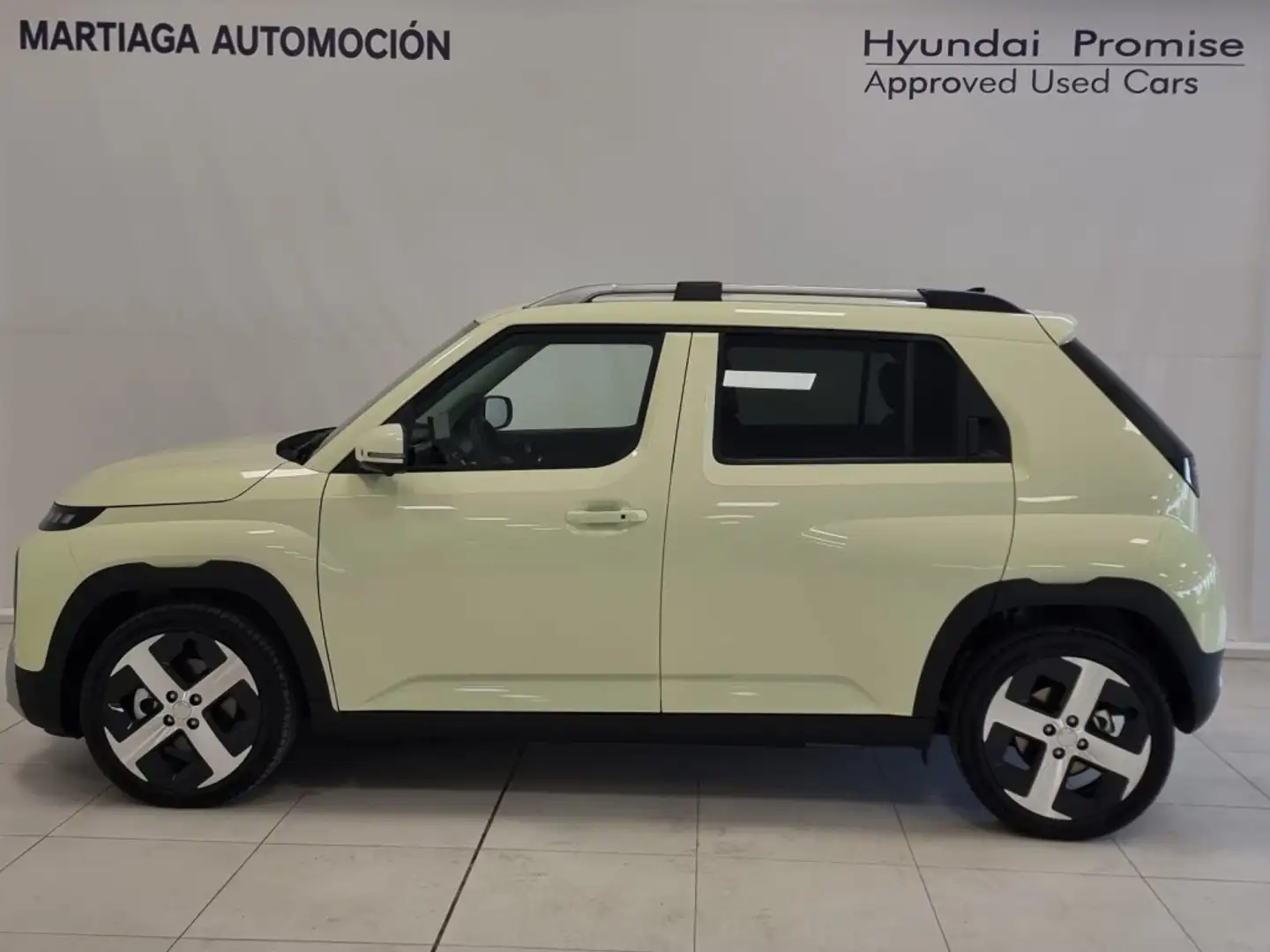 Hyundai Inster 49kWh Tecno 115 Amarillo - 2
