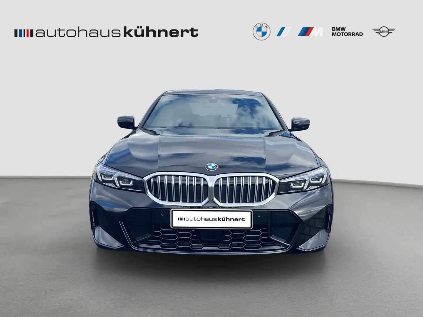 BMW 320 i xDrive Limousine ///M-Sport ACC SHD SAG Schwarz - 2