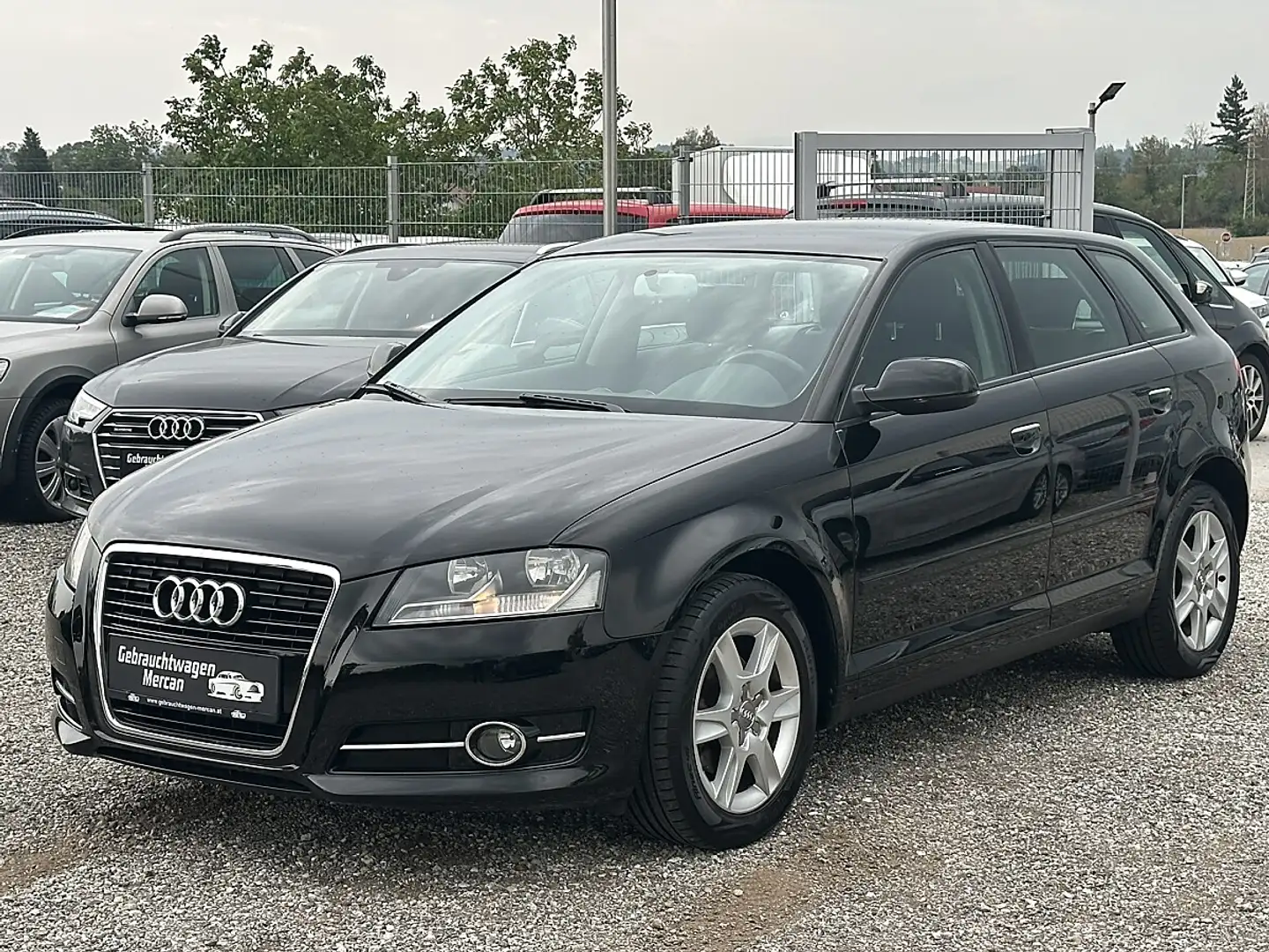Audi A3 SB Select 1,6 TDI DPF Schwarz - 1