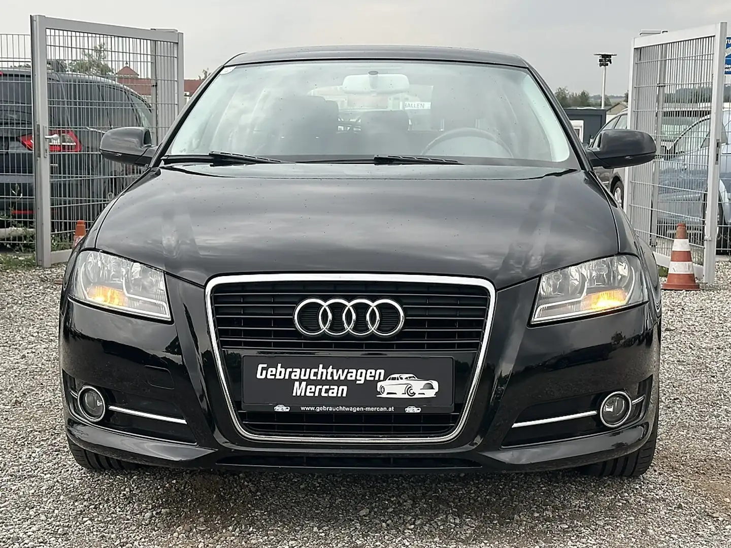 Audi A3 SB Select 1,6 TDI DPF Schwarz - 2