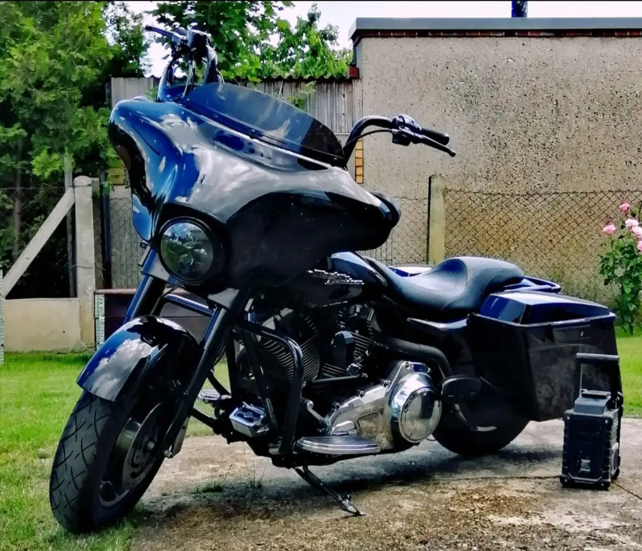 Harley-Davidson Street Glide Fekete - 1