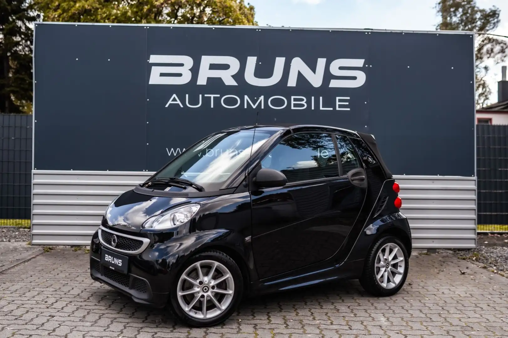 smart forTwo fortwo cabrio Micro Hybrid Drive Sitzheizung Nero - 1