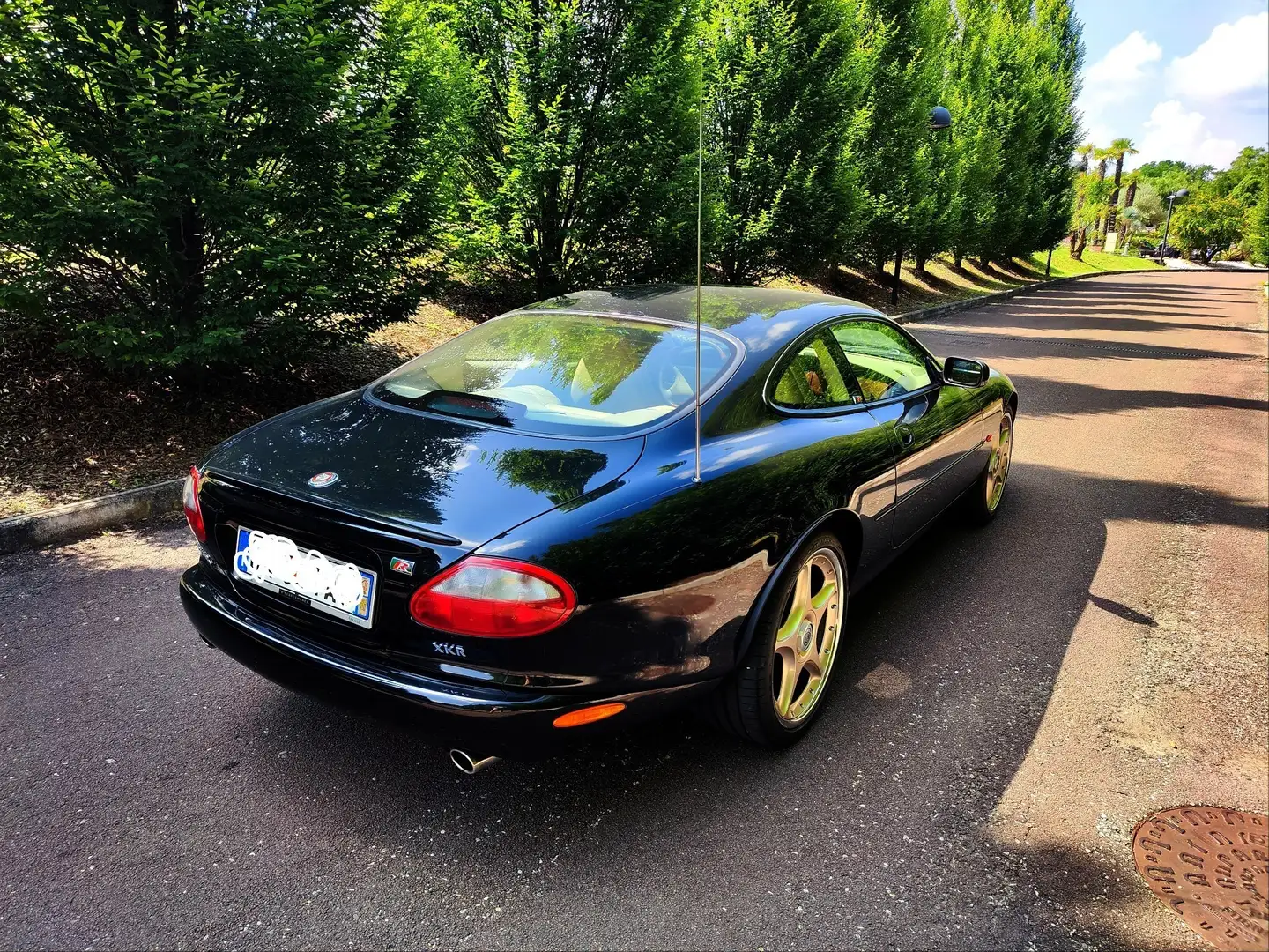 Jaguar XKR XKR  Coupe 4.0 363CV Чорний - 2