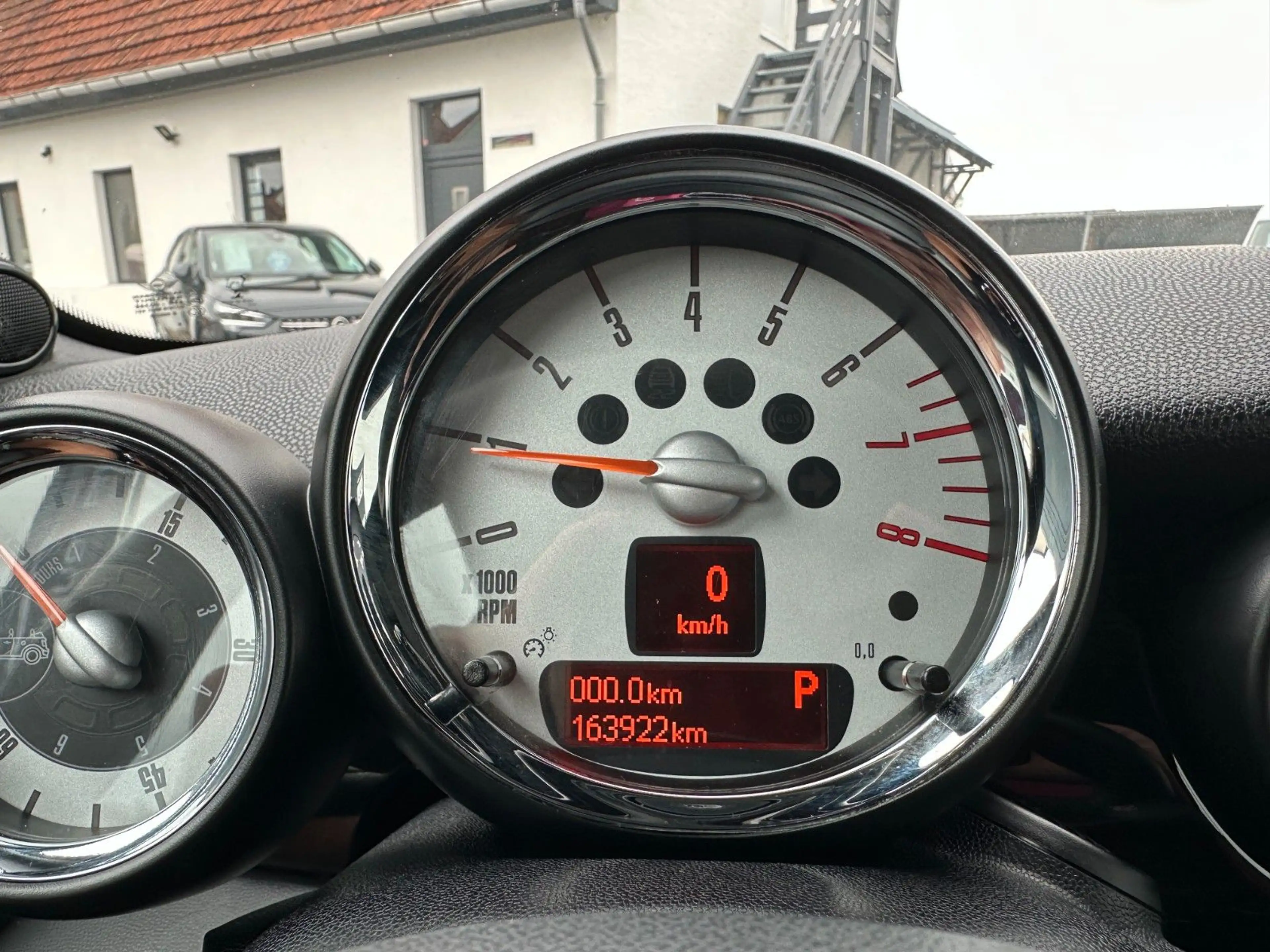 MINI Cooper Cabrio COOPER Cabrio 1,6 Xenon Navi Klima Shzg PDC Temp — photo 9