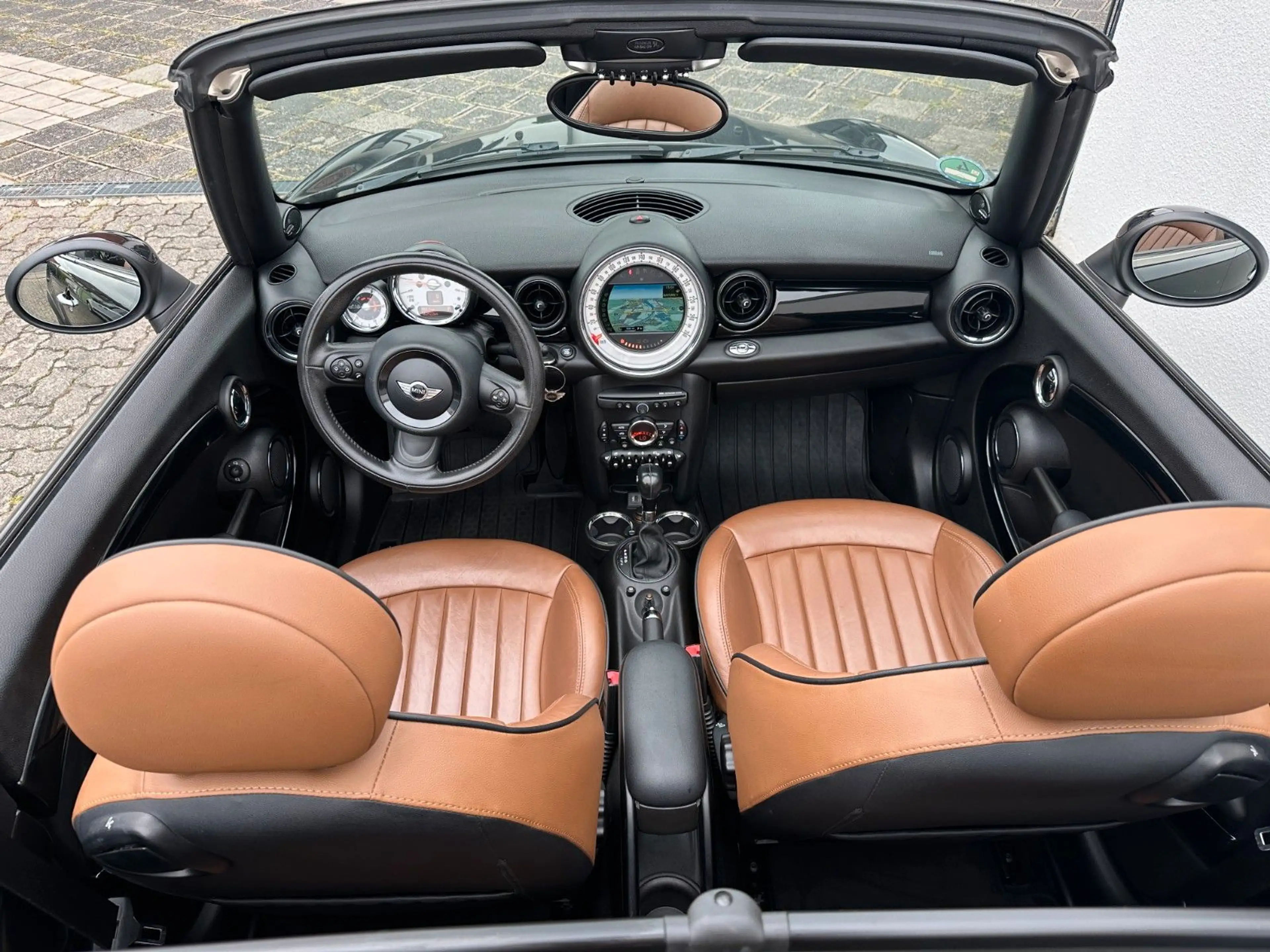 MINI Cooper Cabrio COOPER Cabrio 1,6 Xenon Navi Klima Shzg PDC Temp — photo 3