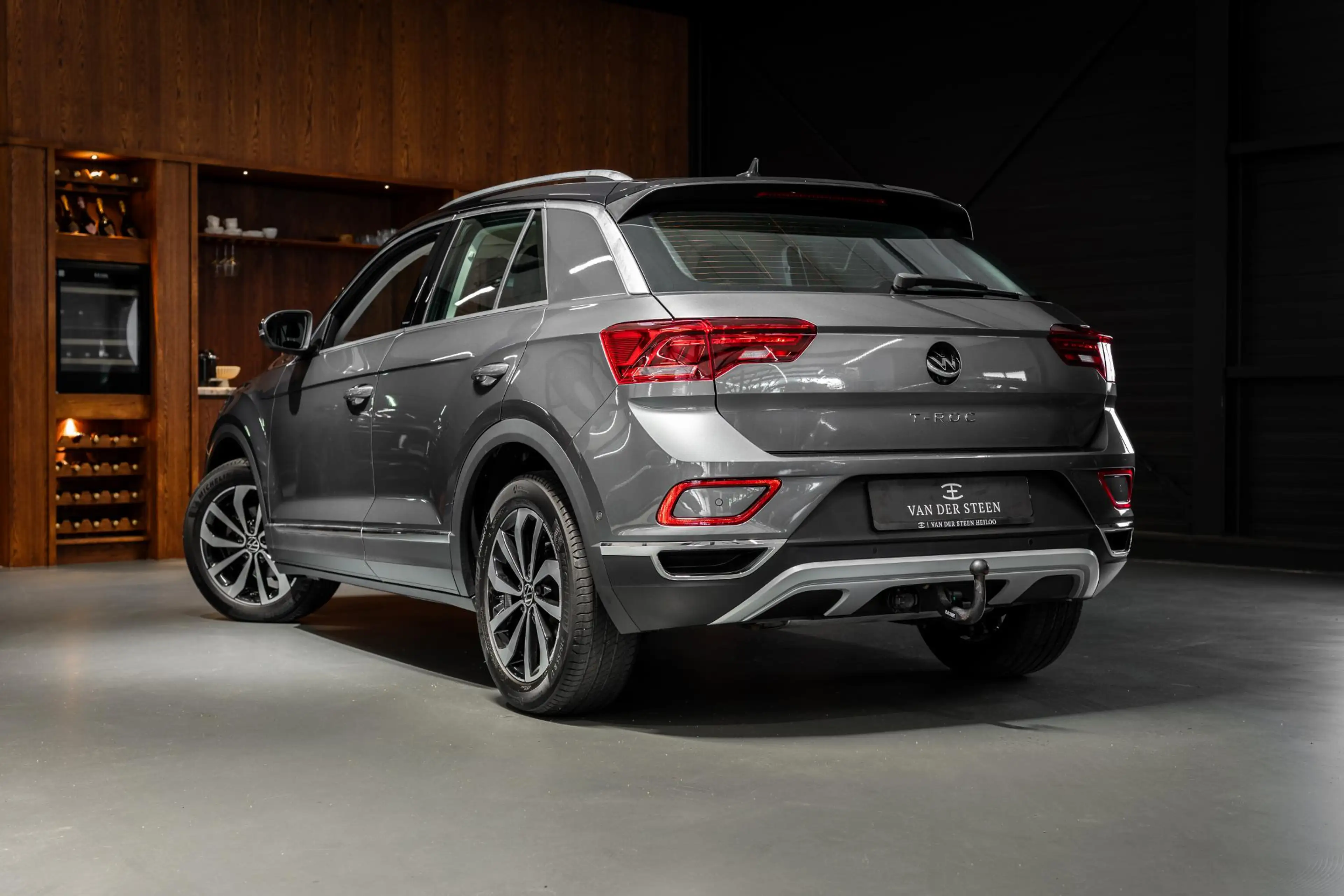 Volkswagen T-Roc 1.5 TSI Life Afn. Trekhaak | Camera — photo 14