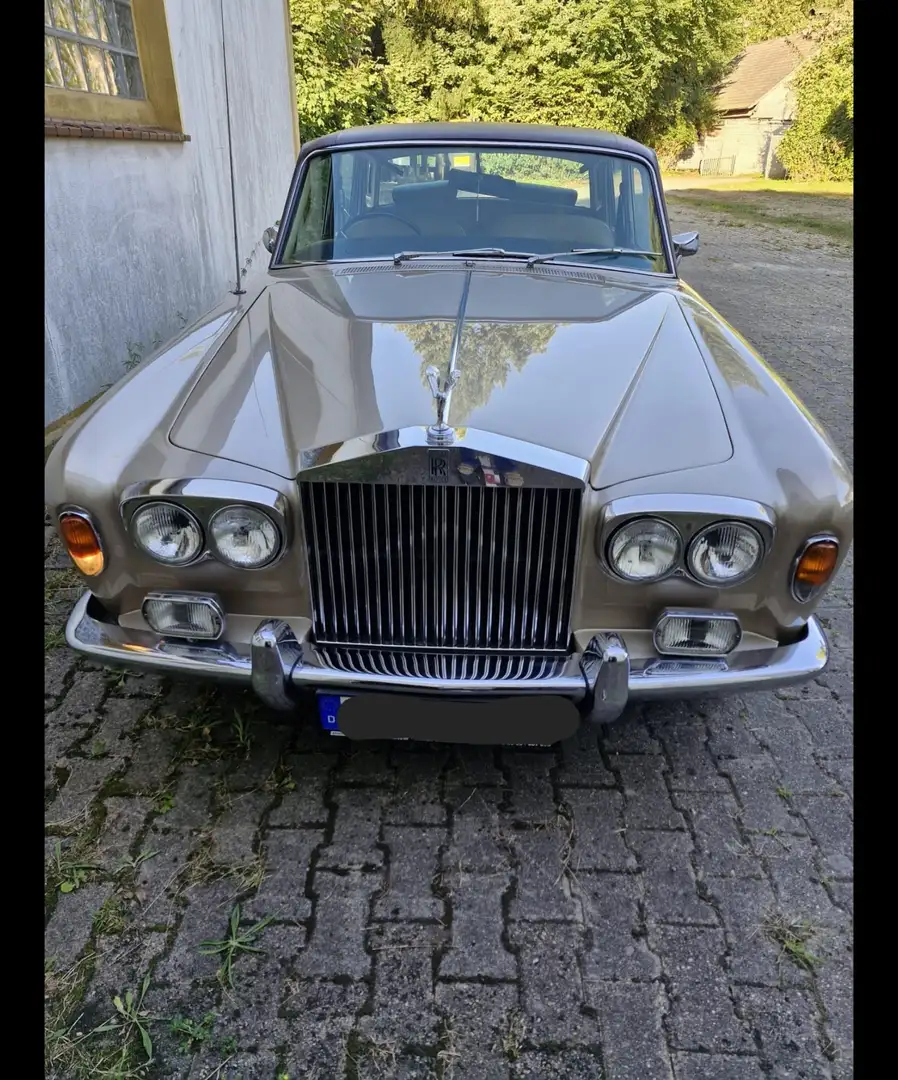 Rolls-Royce Silver Shadow Braun - 1