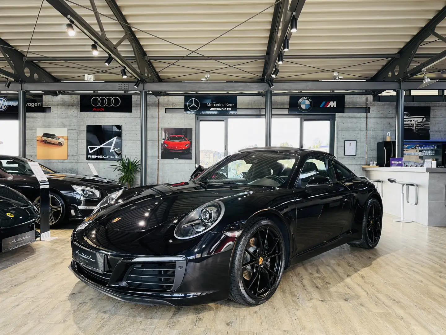 Porsche 911 Carrera PDK*PANORAMA*SP.ABGAS* Schwarz - 1