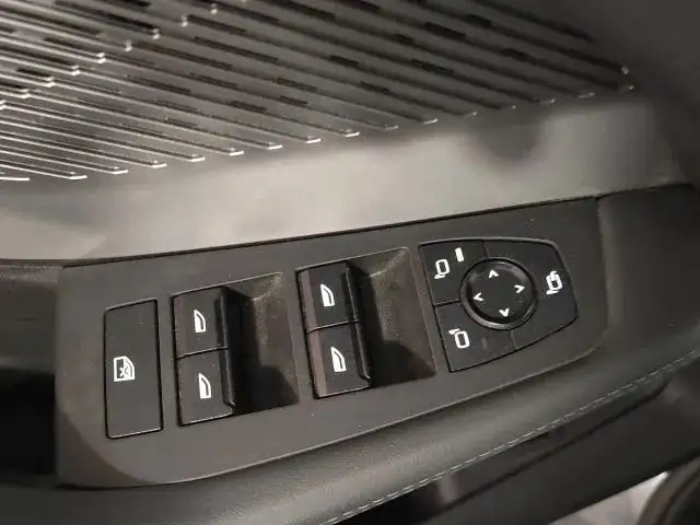 BMW M view 18
