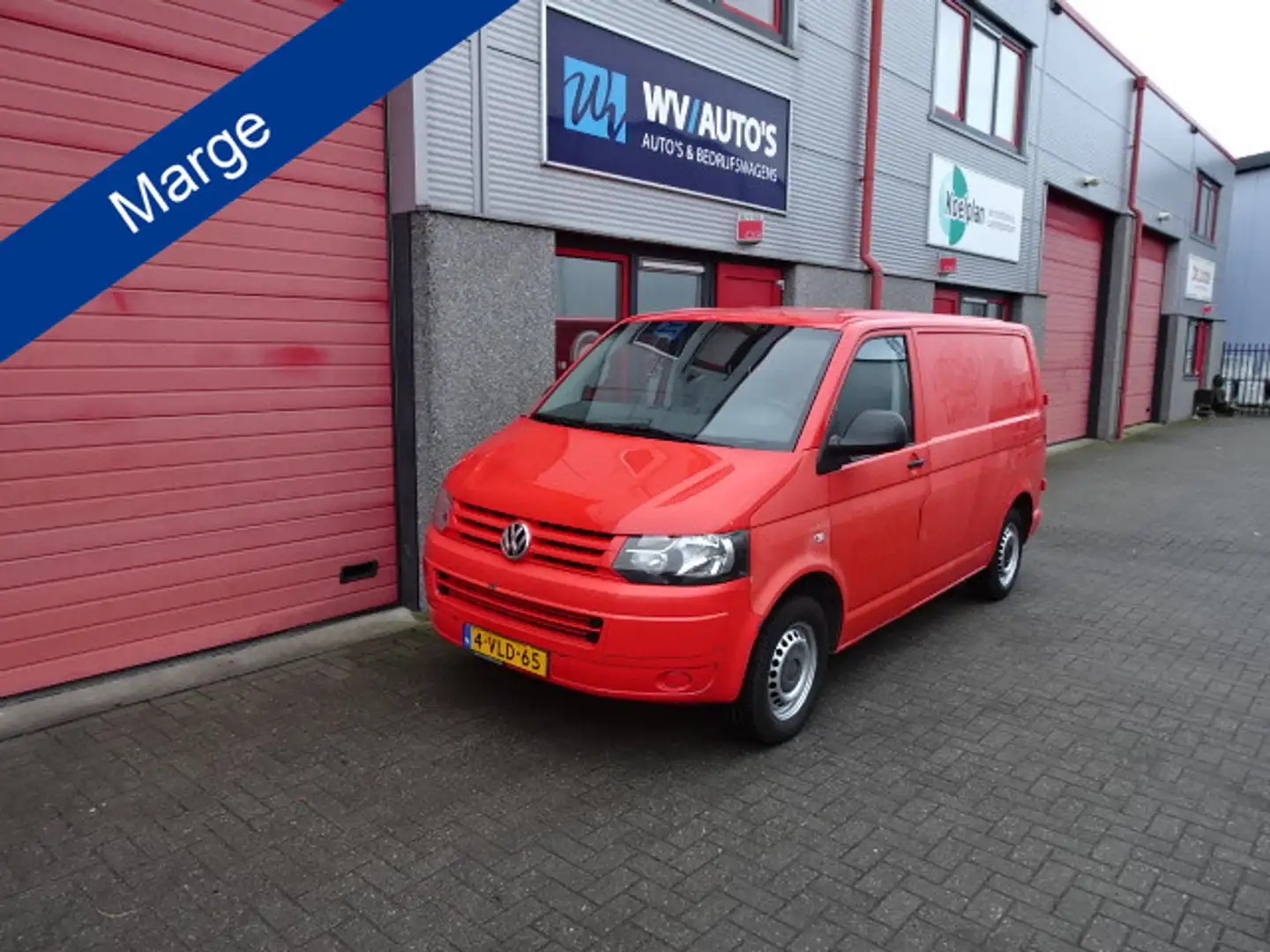 Volkswagen T5 Transporter 2.0 TDI L1H1 T800 Baseline DC Budgetline Wit - 1