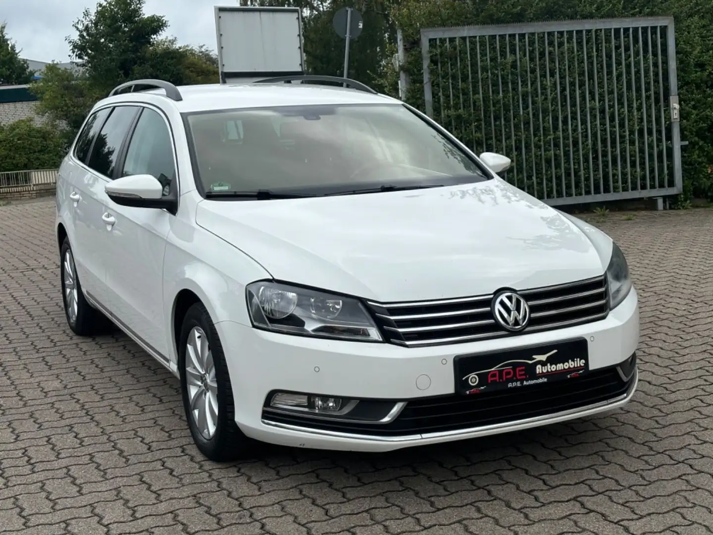 Volkswagen Passat Variant Comfortline BlueMotion TÜV NEU Blanco - 1