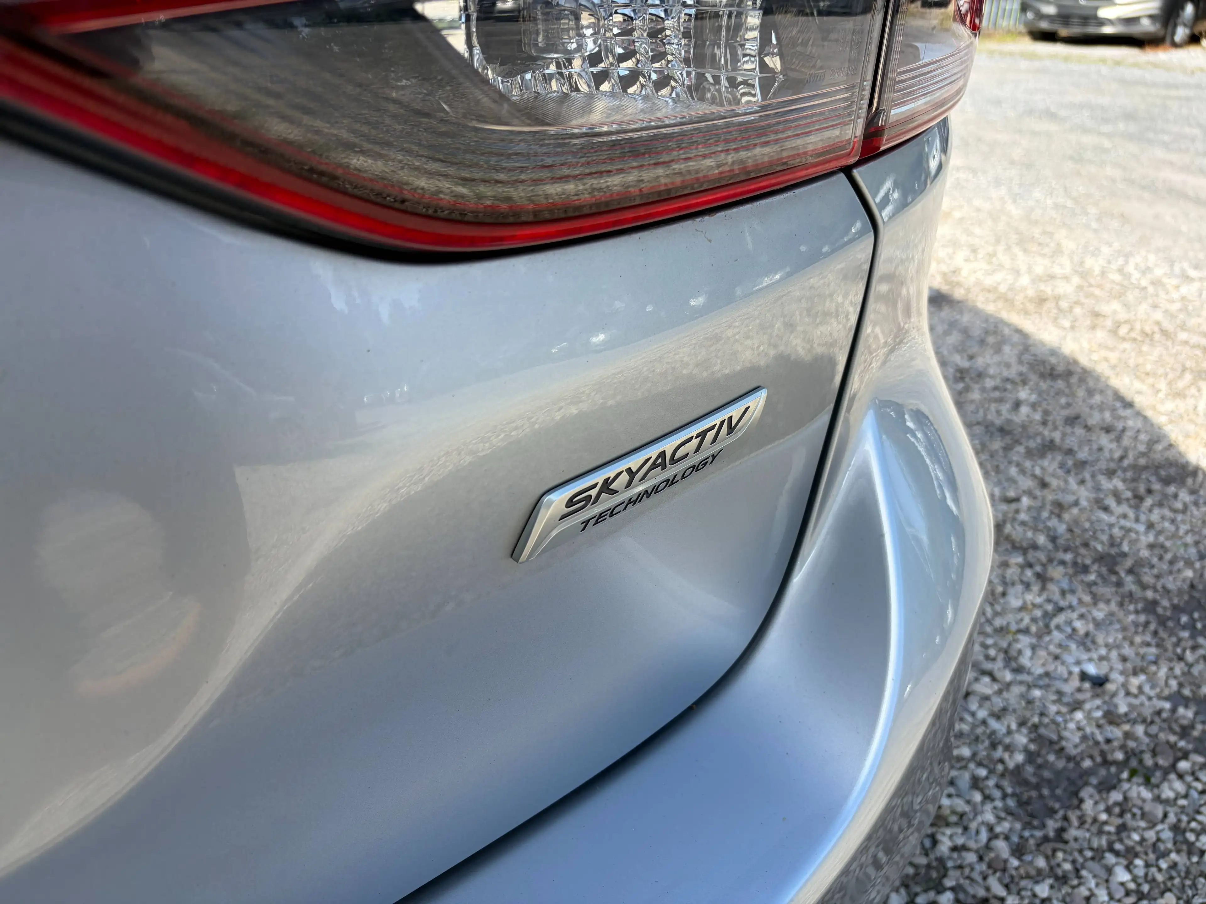 Mazda 6 6 2.2 D Skycruise — photo 6