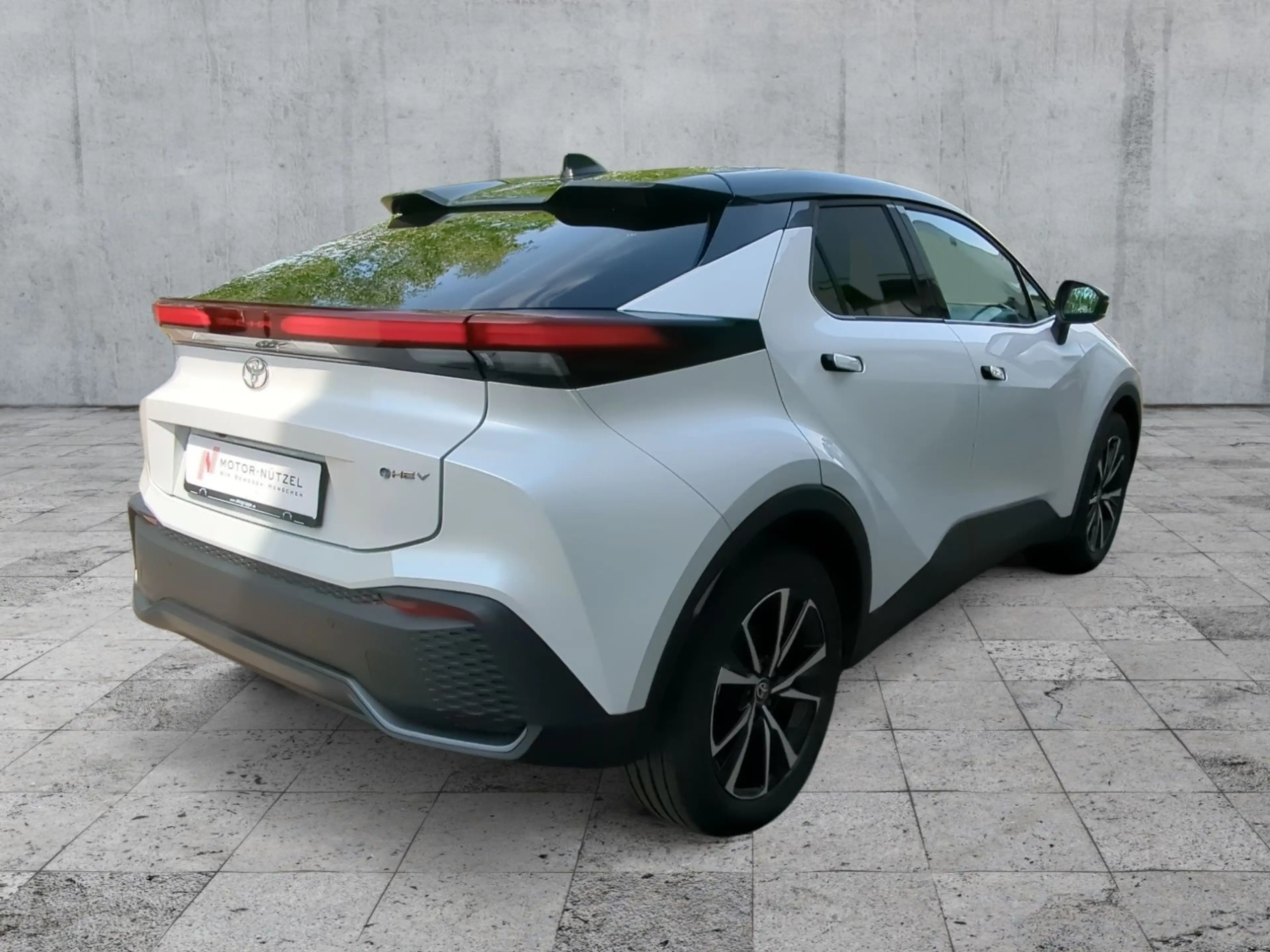 Toyota C-HR 2.0 Hybrid TEAM D LED+NAVI+APP+ACC+SHZ+RFK — photo 6