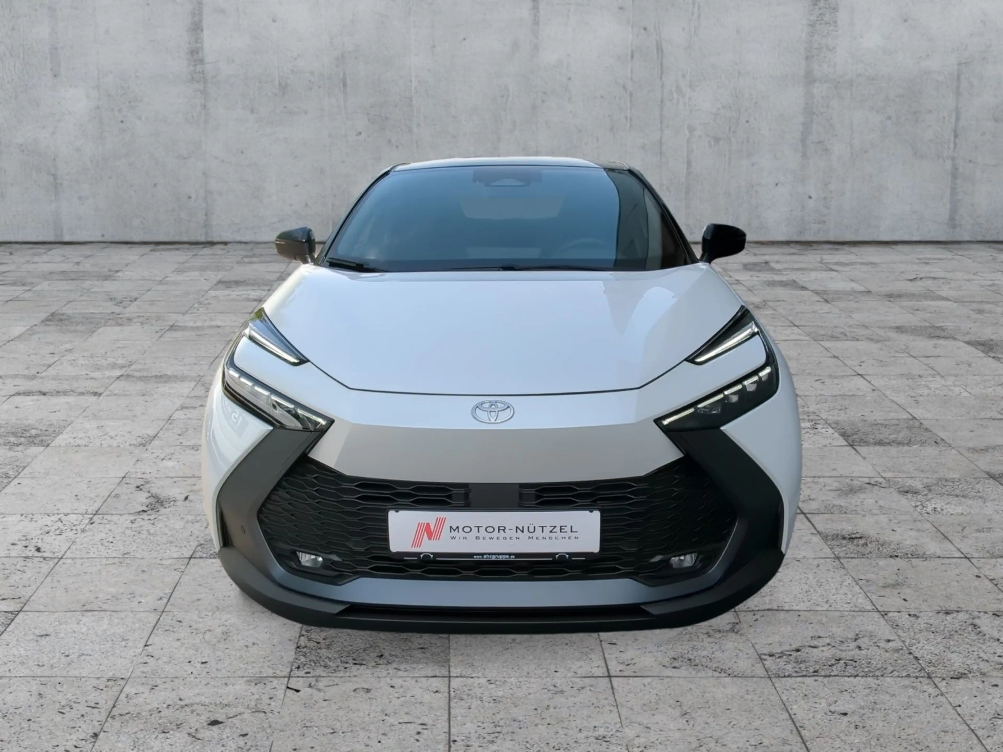 Toyota C-HR 2.0 Hybrid TEAM D LED+NAVI+APP+ACC+SHZ+RFK — photo 3