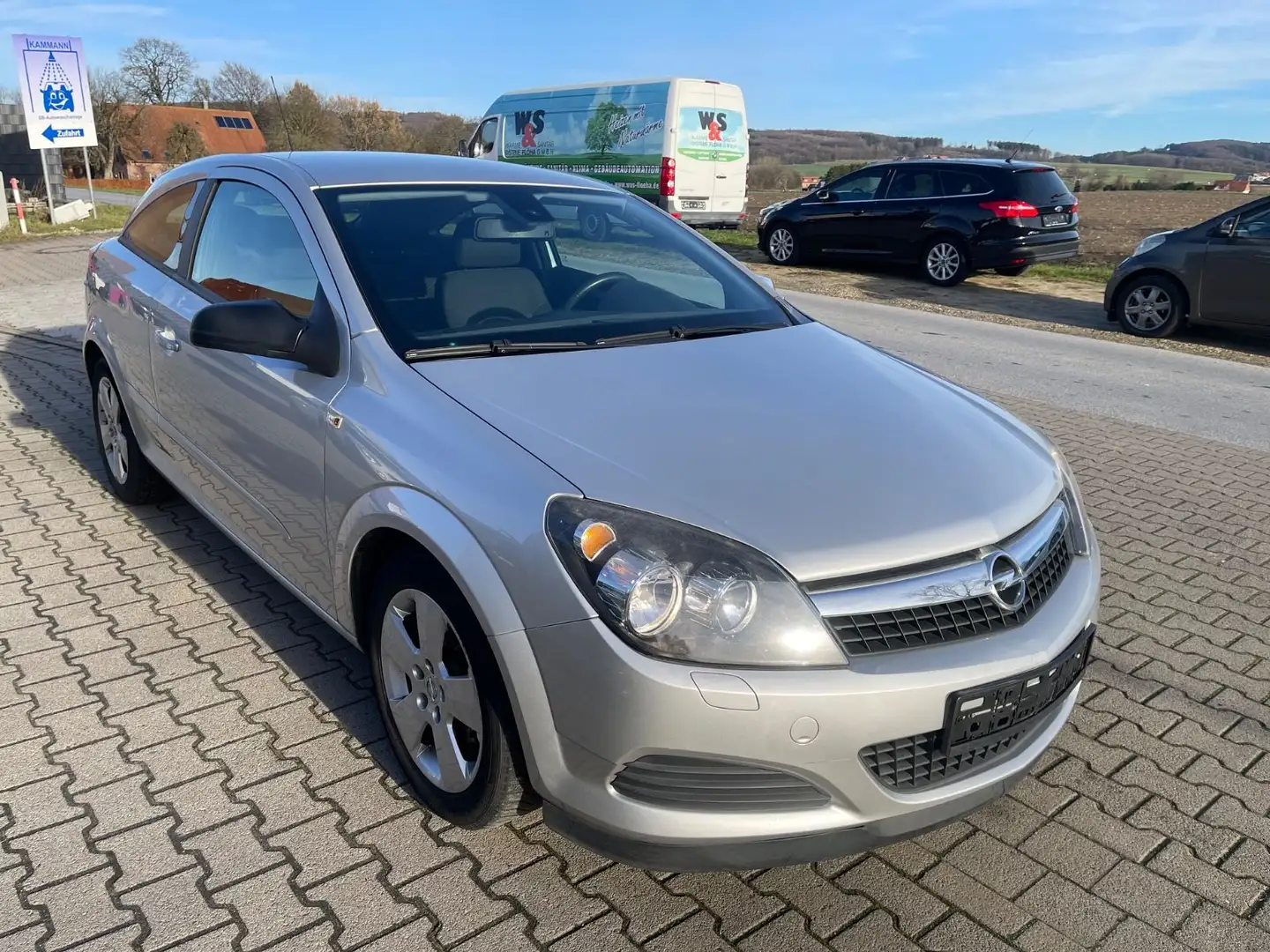 Opel Astra H GTC Edition Silber - 2